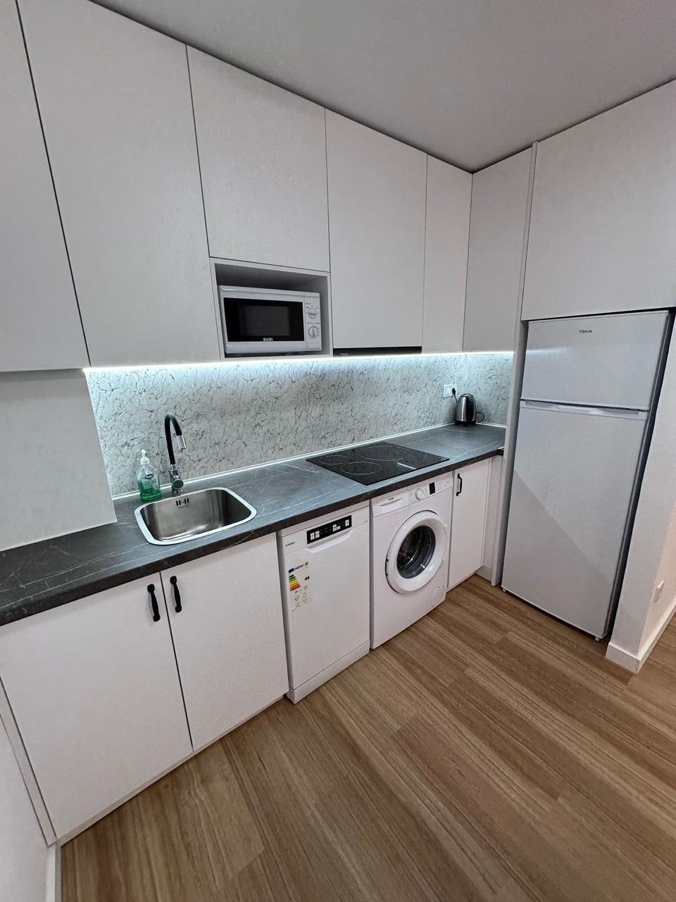 For sale - 2 Bedroom 1 Bathroom Apartment in Torrevieja - Estacion De Autobuses  - Alicante