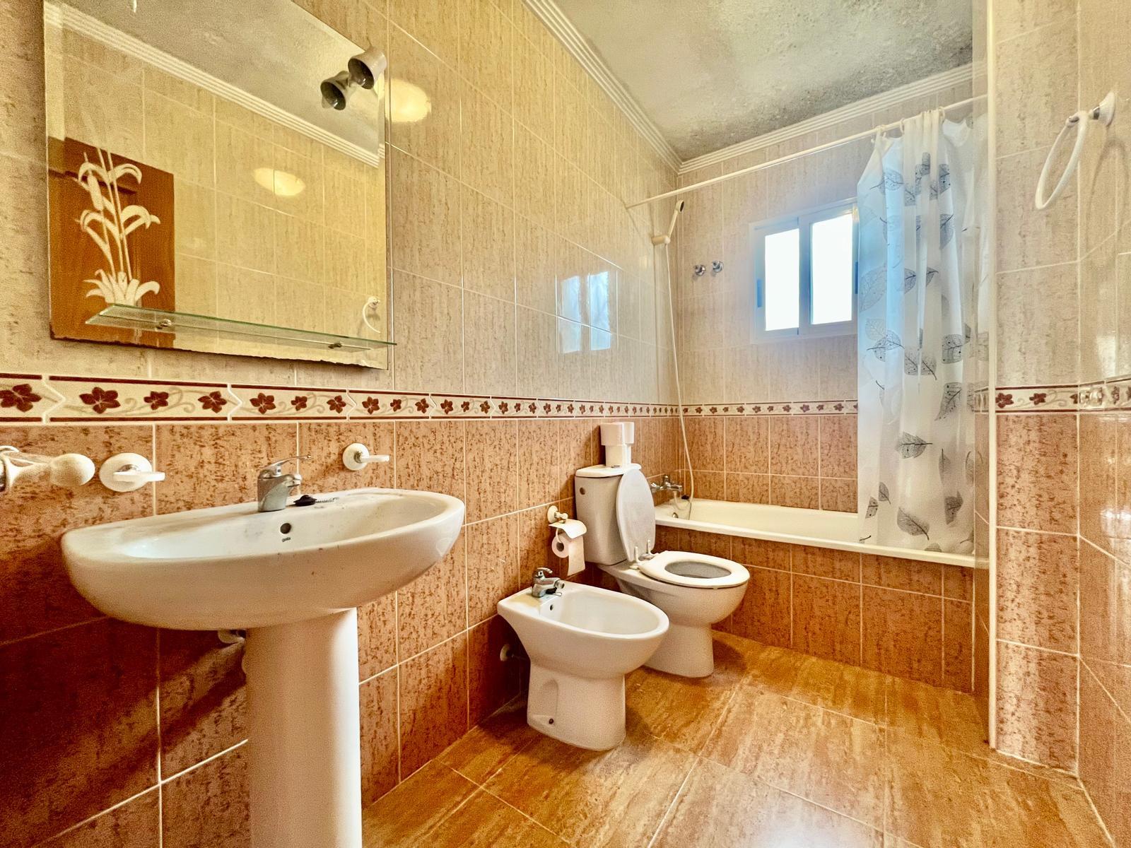 For sale - 2 Bedroom 1 Bathroom Bungalow in Orihuela Costa - La Chismosa  - Alicante