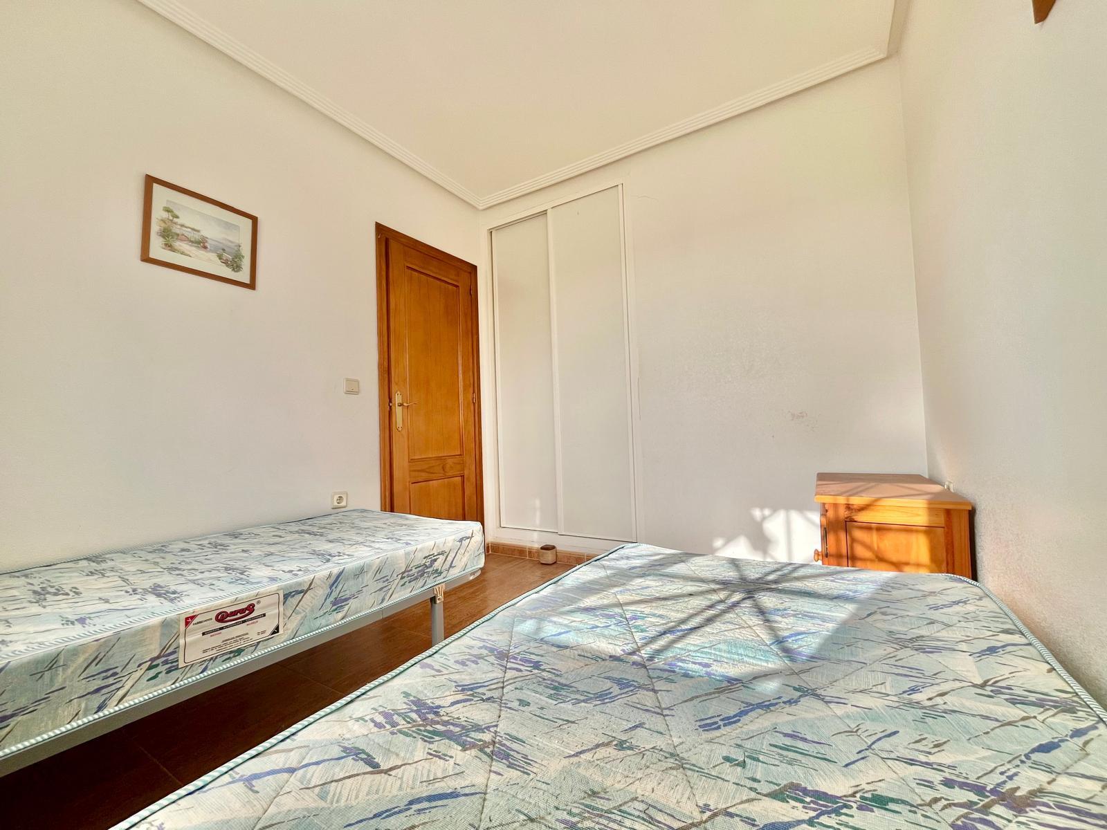 For sale - 2 Bedroom 1 Bathroom Bungalow in Orihuela Costa - La Chismosa  - Alicante