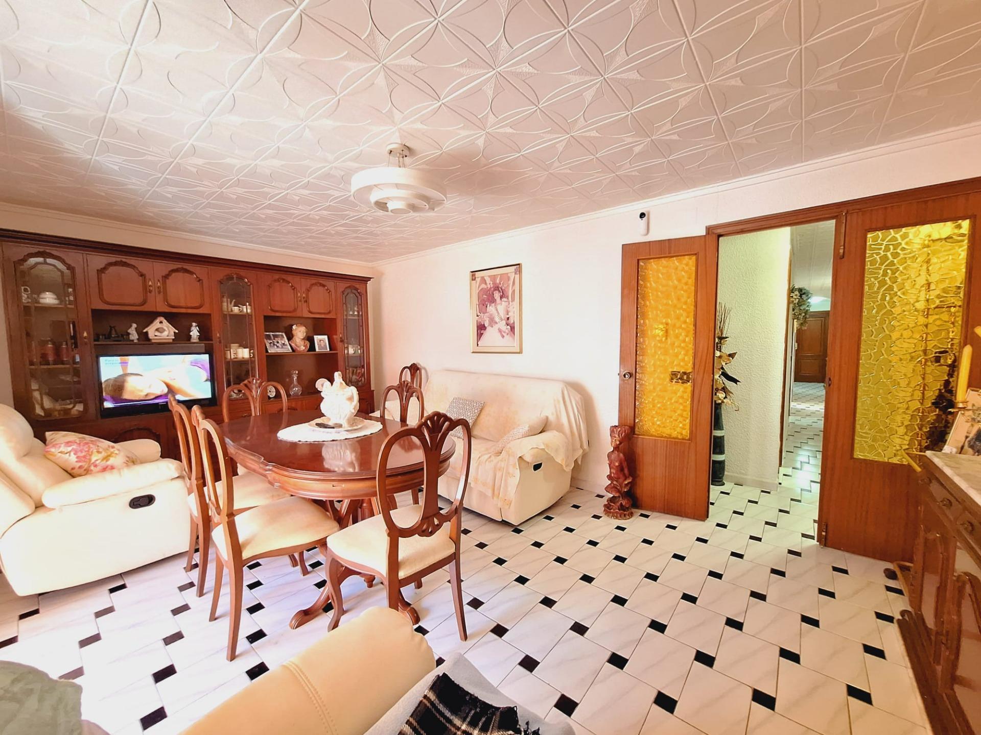 For sale - 3 Bedroom 1 Bathroom Apartment in Torrevieja - Acequion  - Alicante