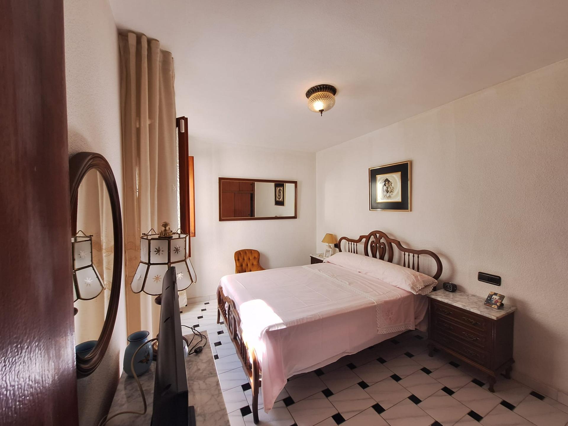 For sale - 3 Bedroom 1 Bathroom Apartment in Torrevieja - Acequion  - Alicante