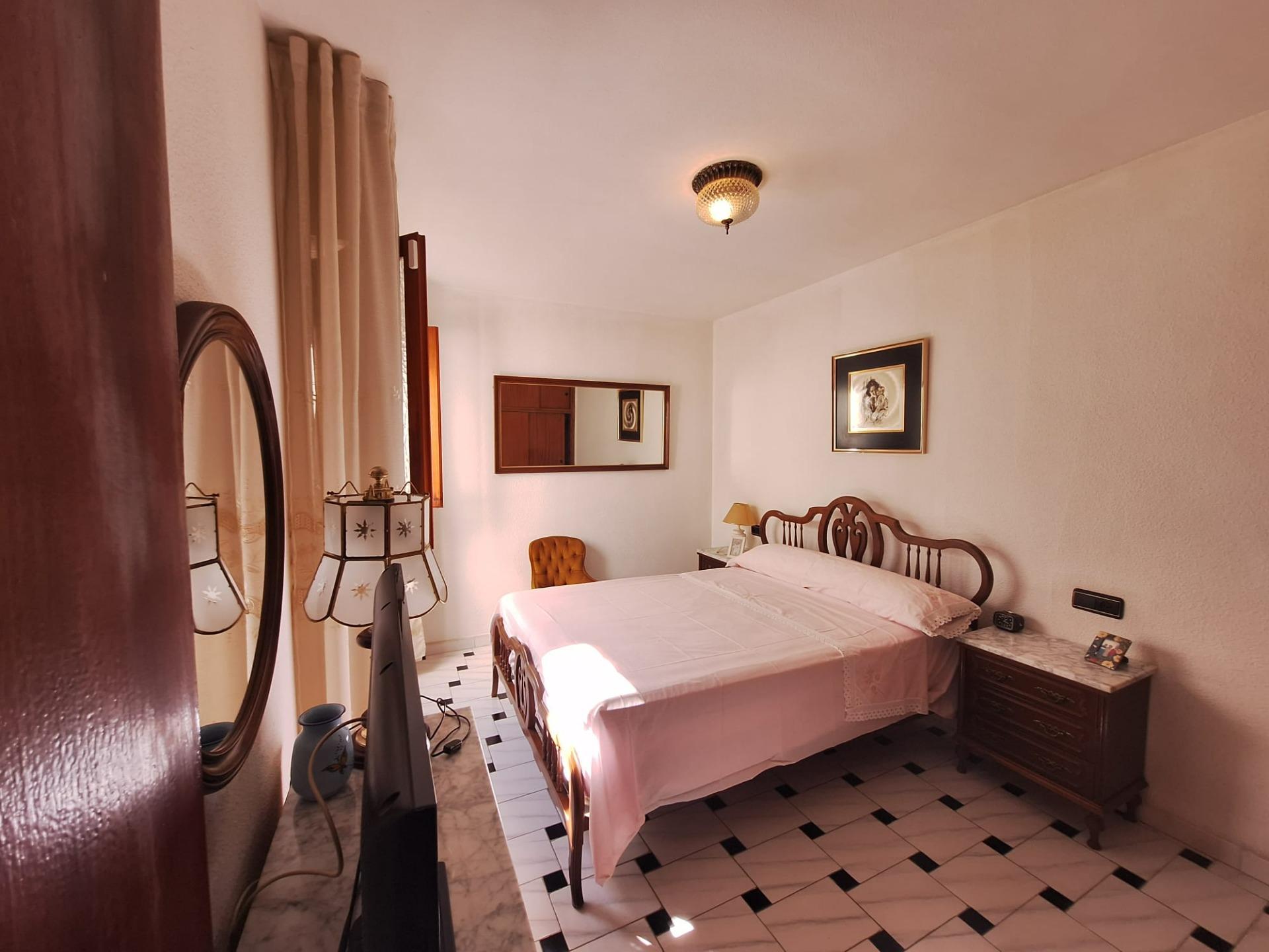 For sale - 3 Bedroom 1 Bathroom Apartment in Torrevieja - Acequion  - Alicante