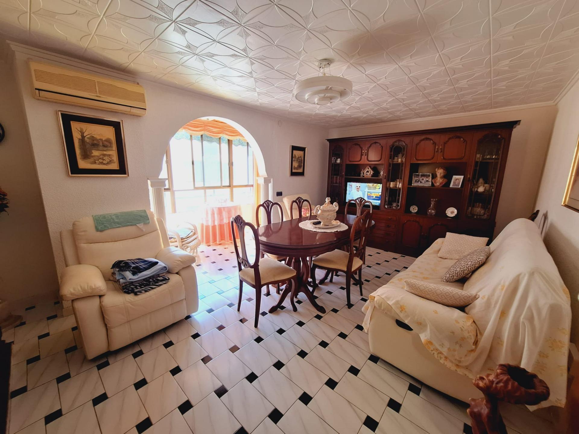For sale - 3 Bedroom 1 Bathroom Apartment in Torrevieja - Acequion  - Alicante