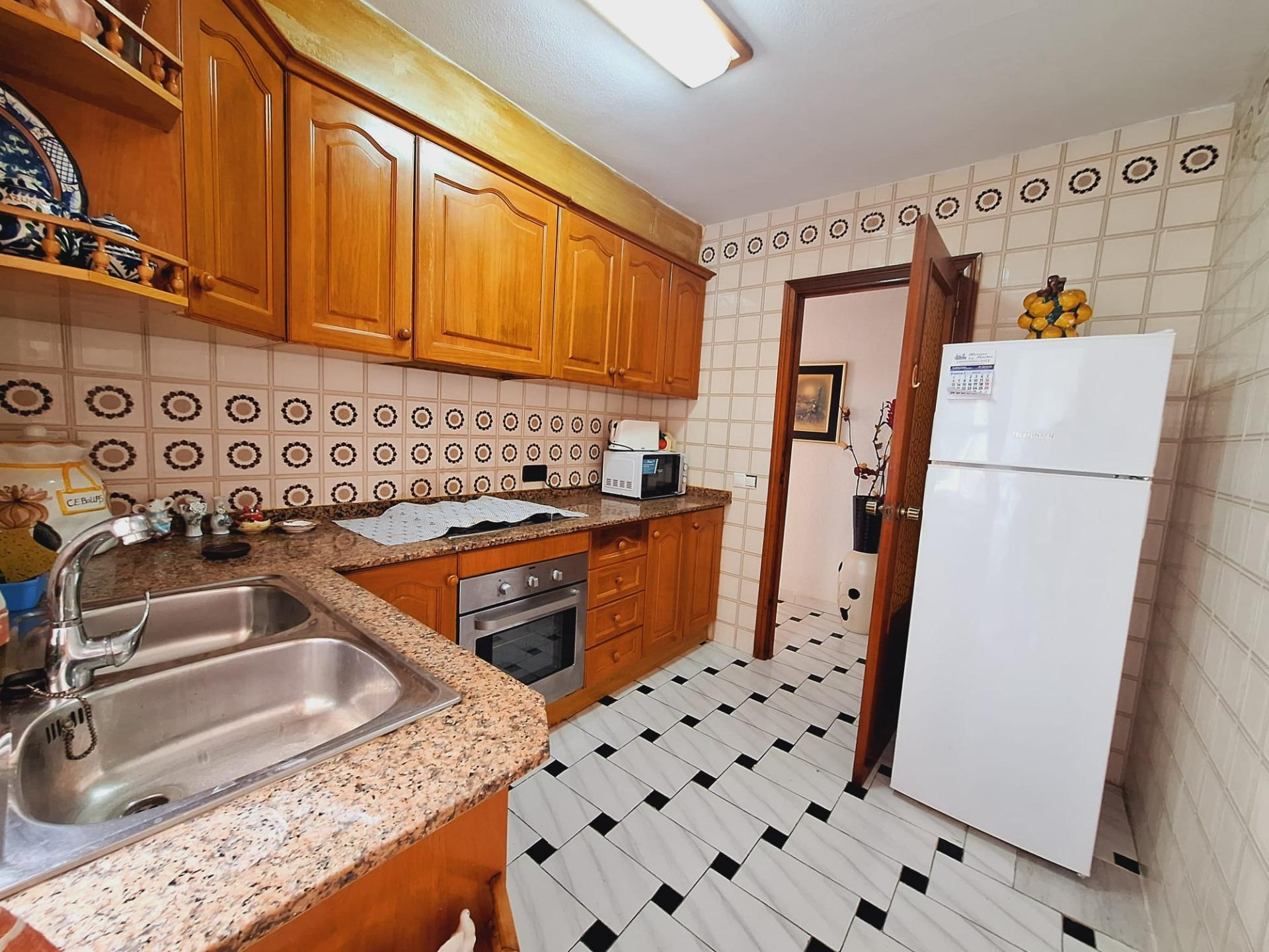 For sale - 3 Bedroom 1 Bathroom Apartment in Torrevieja - Acequion  - Alicante