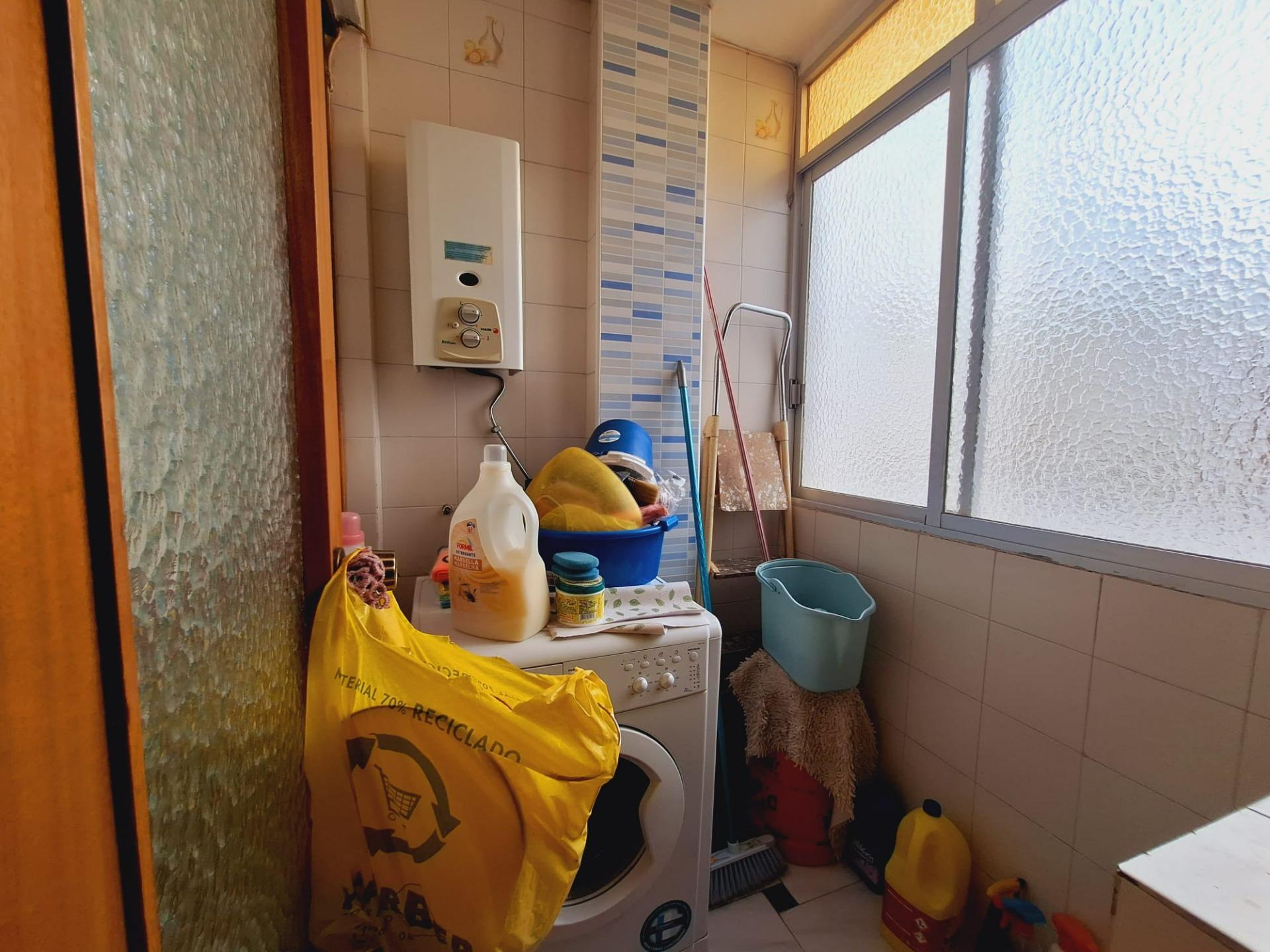 For sale - 3 Bedroom 1 Bathroom Apartment in Torrevieja - Acequion  - Alicante