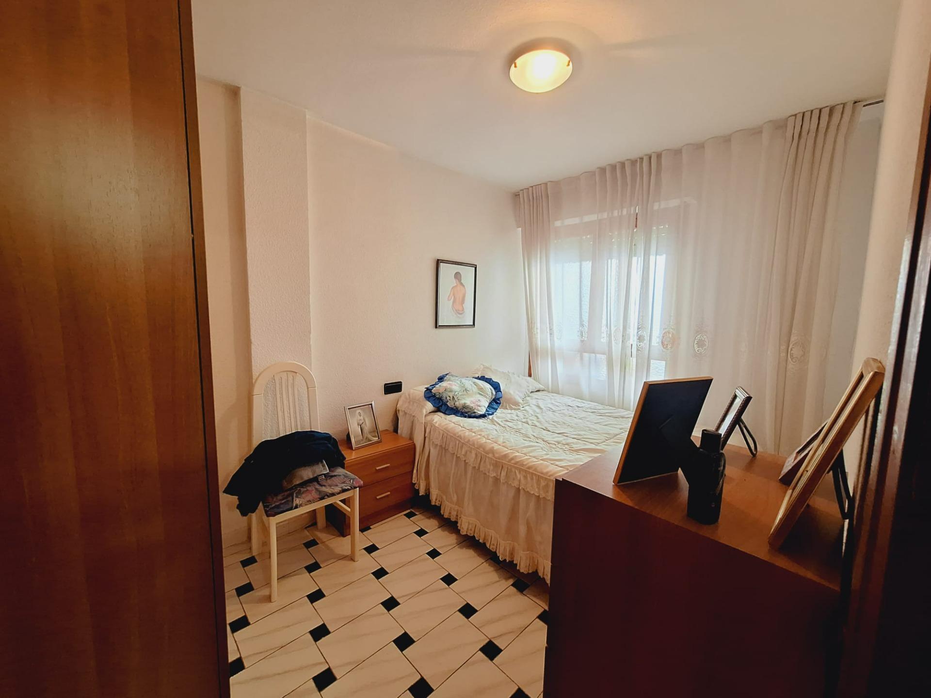 For sale - 3 Bedroom 1 Bathroom Apartment in Torrevieja - Acequion  - Alicante