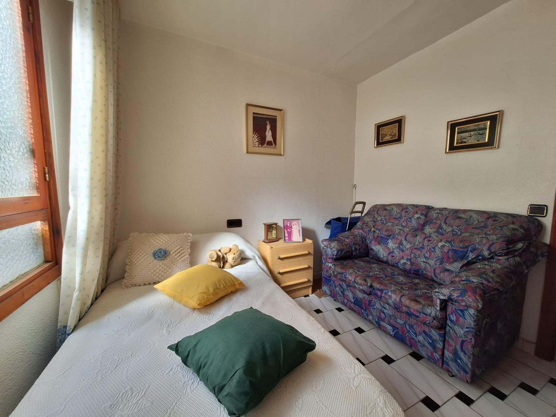 For sale - 3 Bedroom 1 Bathroom Apartment in Torrevieja - Acequion  - Alicante