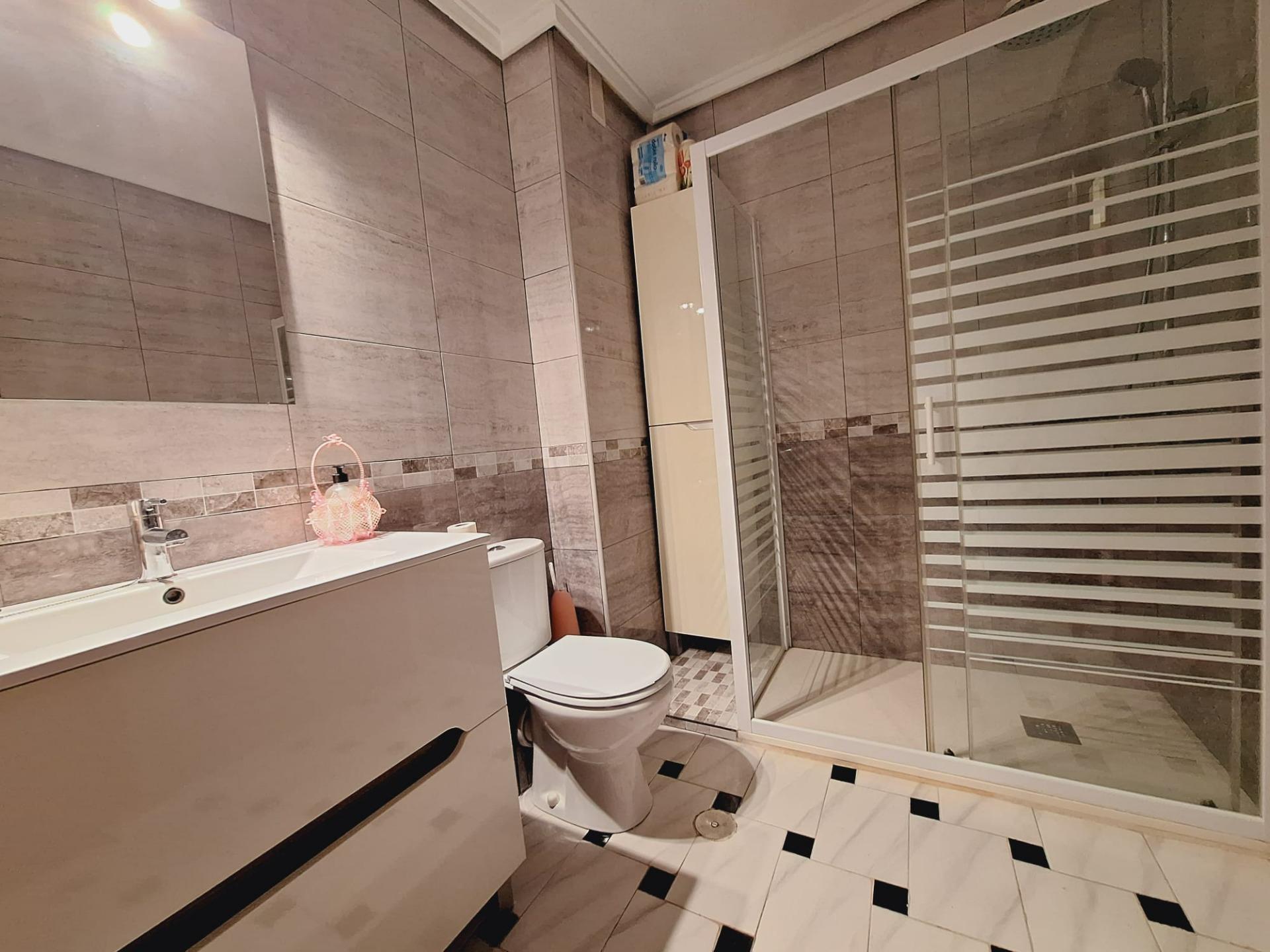 For sale - 3 Bedroom 1 Bathroom Apartment in Torrevieja - Acequion  - Alicante