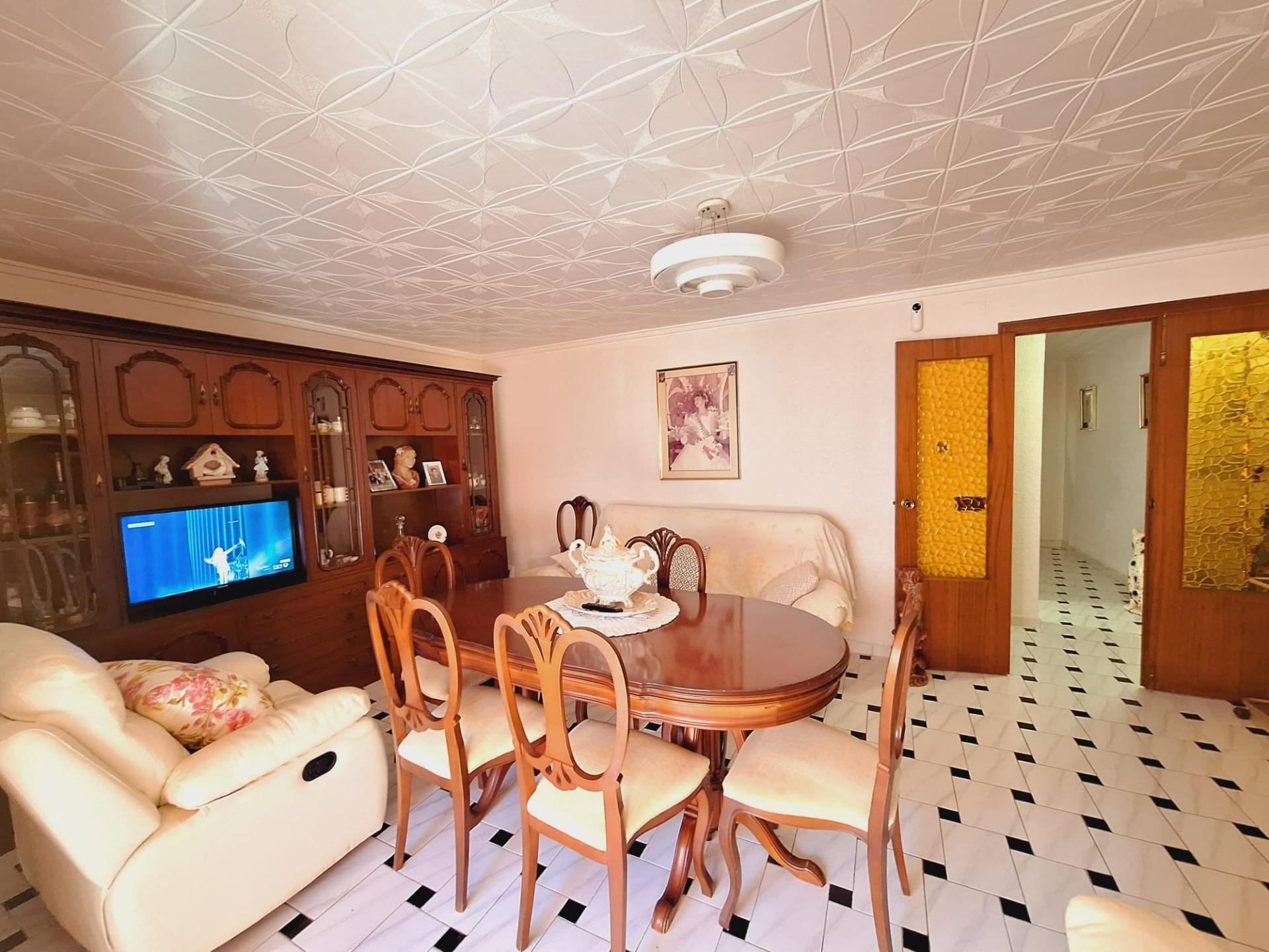 For sale - 3 Bedroom 1 Bathroom Apartment in Torrevieja - Acequion  - Alicante