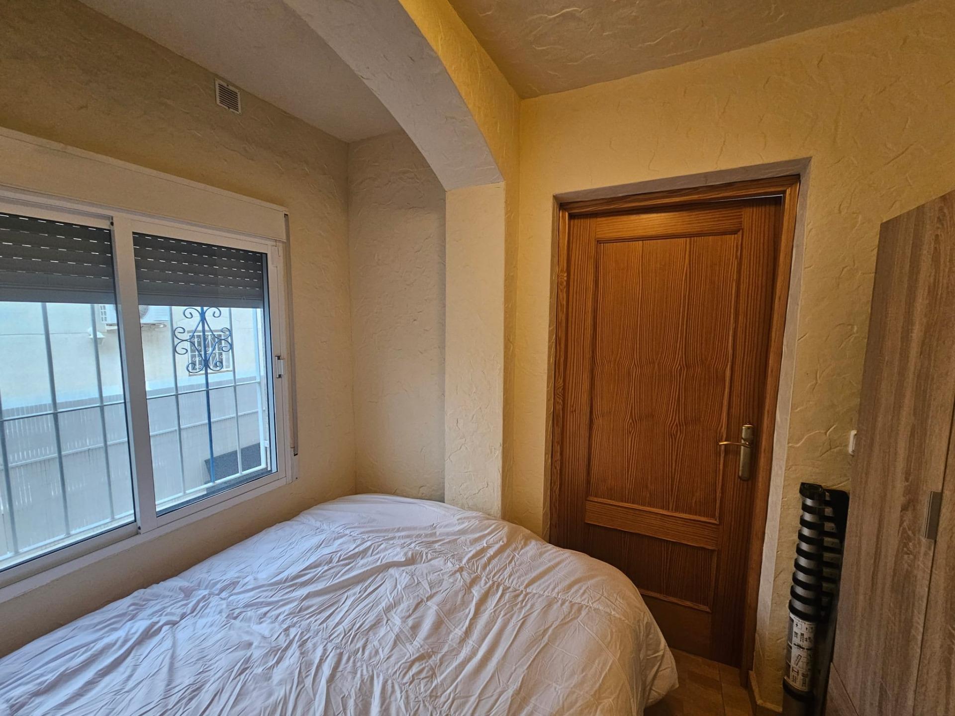 For sale - 2 Bedroom 1 Bathroom Bungalow in Torrevieja - Lago Jardin  - Alicante