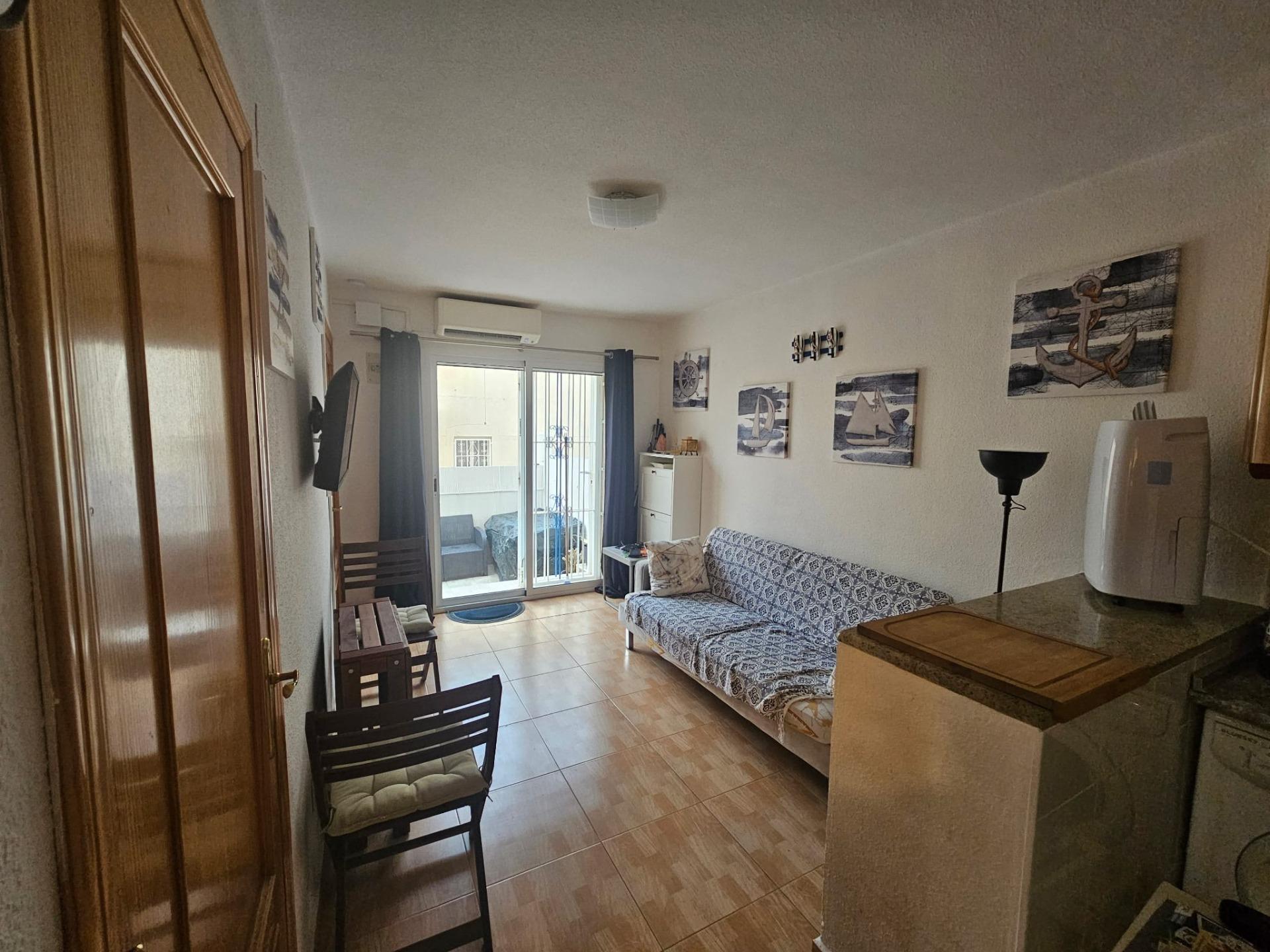 For sale - 2 Bedroom 1 Bathroom Bungalow in Torrevieja - Lago Jardin  - Alicante