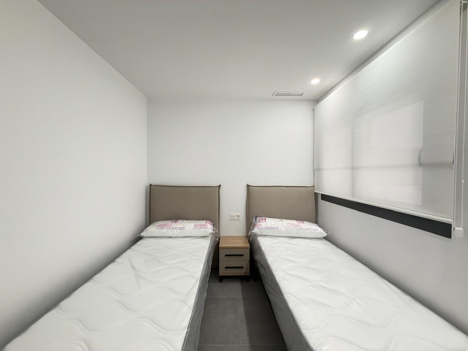 For sale - 3 Bedroom 2 Bathroom Apartment in Torrevieja - Estacion De Autobuses  - Alicante
