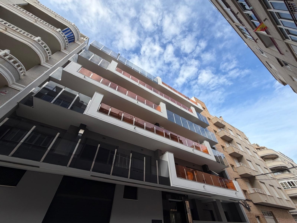 3 Bedroom 2 Bathroom Apartment in Torrevieja