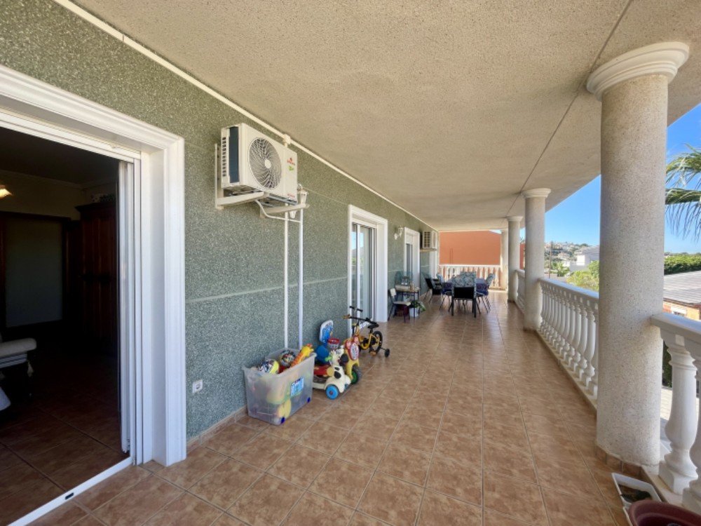 Sold - 4 Bedroom 3 Bathroom Villa in Ciudad Quesada - Costa Blanca  - Alicante