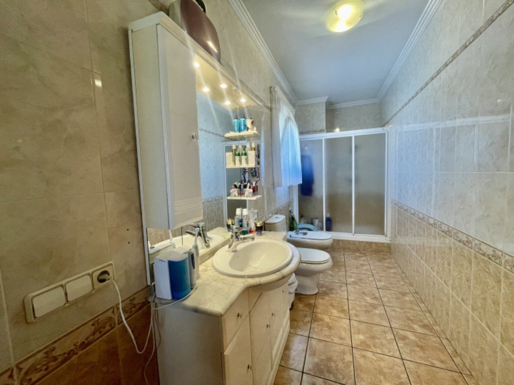 Sold - 4 Bedroom 3 Bathroom Villa in Ciudad Quesada - Costa Blanca  - Alicante