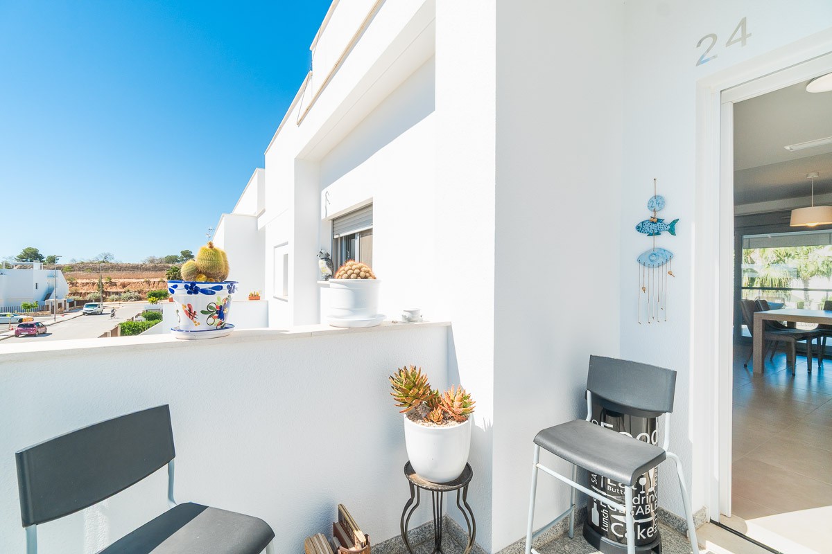 For sale - 2 Bedroom 2 Bathroom Bungalow in Vistabella Golf Entre Naranjos - Inland  - Alicante
