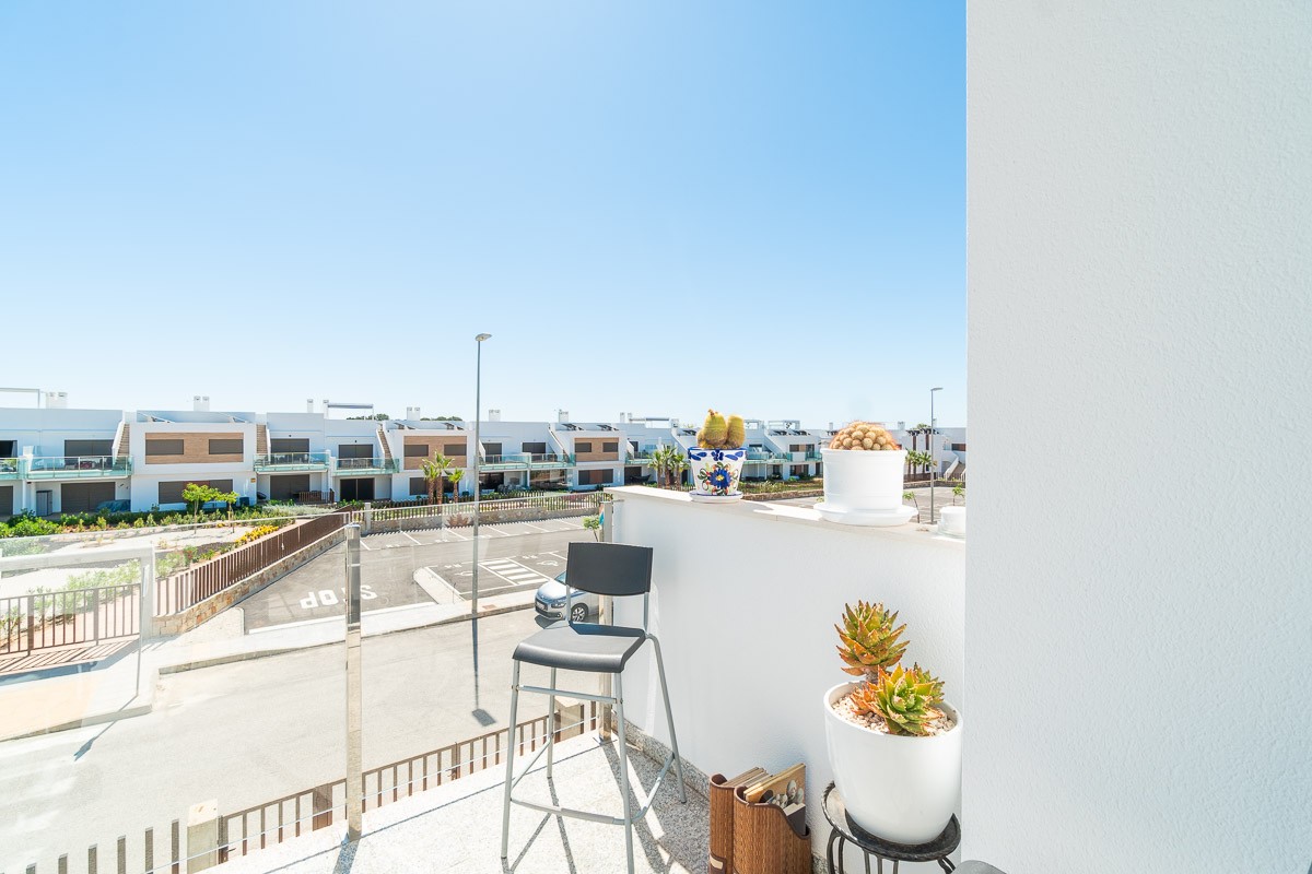 For sale - 2 Bedroom 2 Bathroom Bungalow in Vistabella Golf Entre Naranjos - Inland  - Alicante