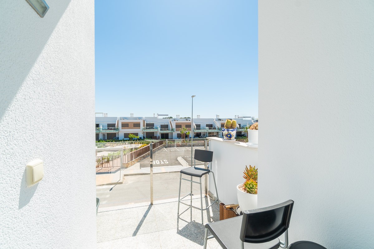 For sale - 2 Bedroom 2 Bathroom Bungalow in Vistabella Golf Entre Naranjos - Inland  - Alicante