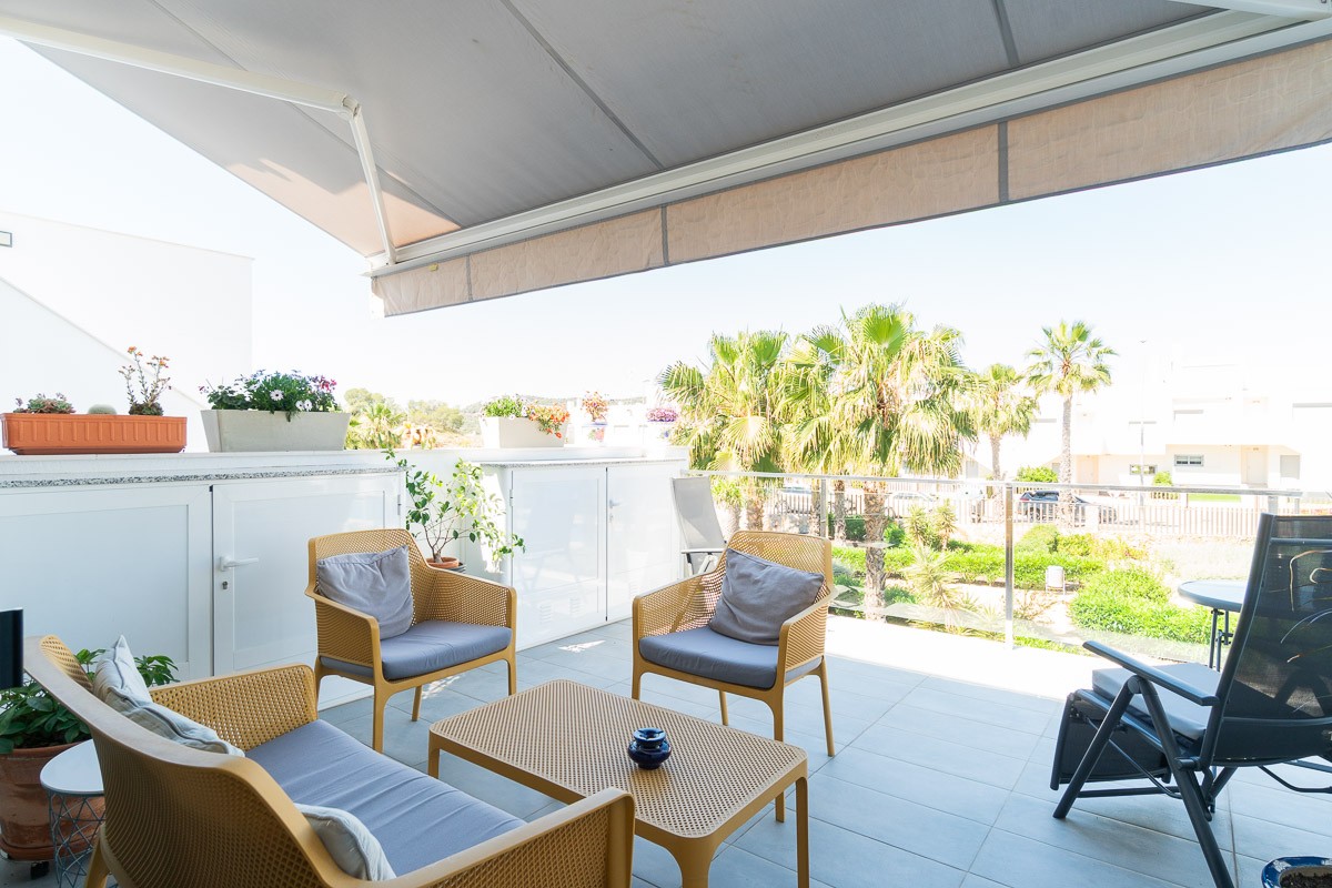 For sale - 2 Bedroom 2 Bathroom Bungalow in Vistabella Golf Entre Naranjos - Inland  - Alicante