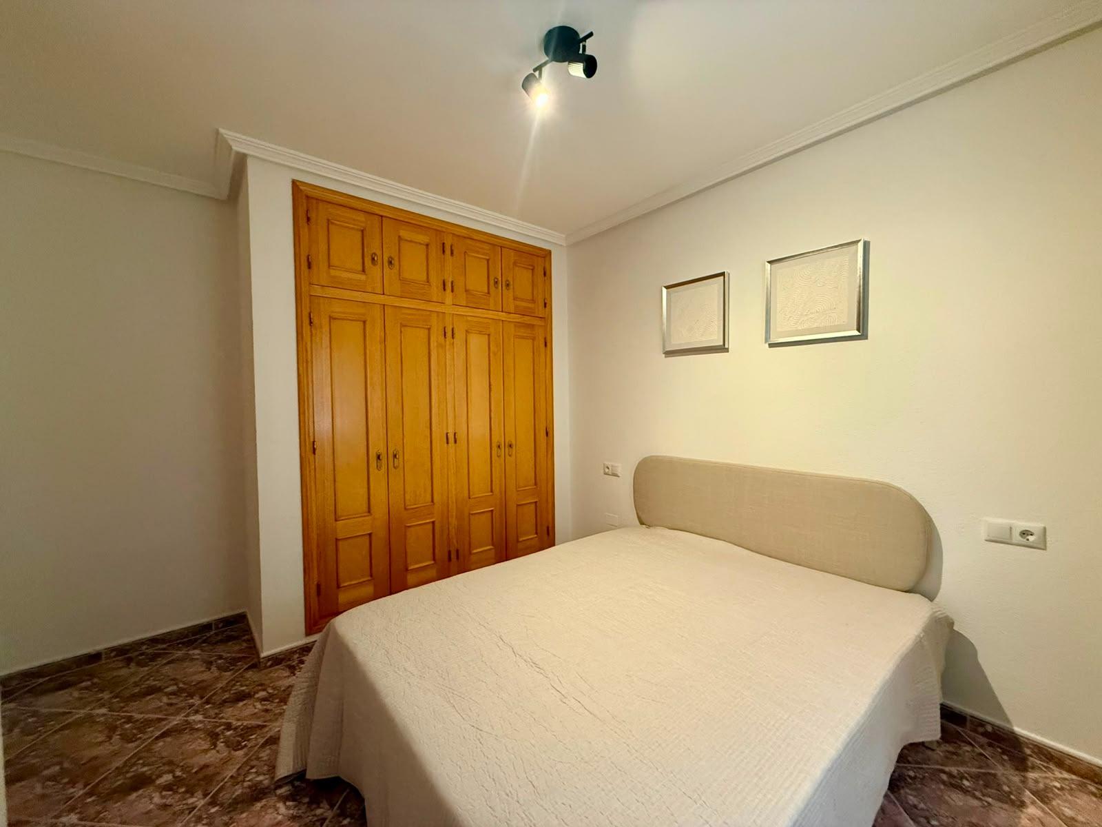 For sale - 2 Bedroom 2 Bathroom Apartment in Torrevieja - Playa Del Cura  - Alicante