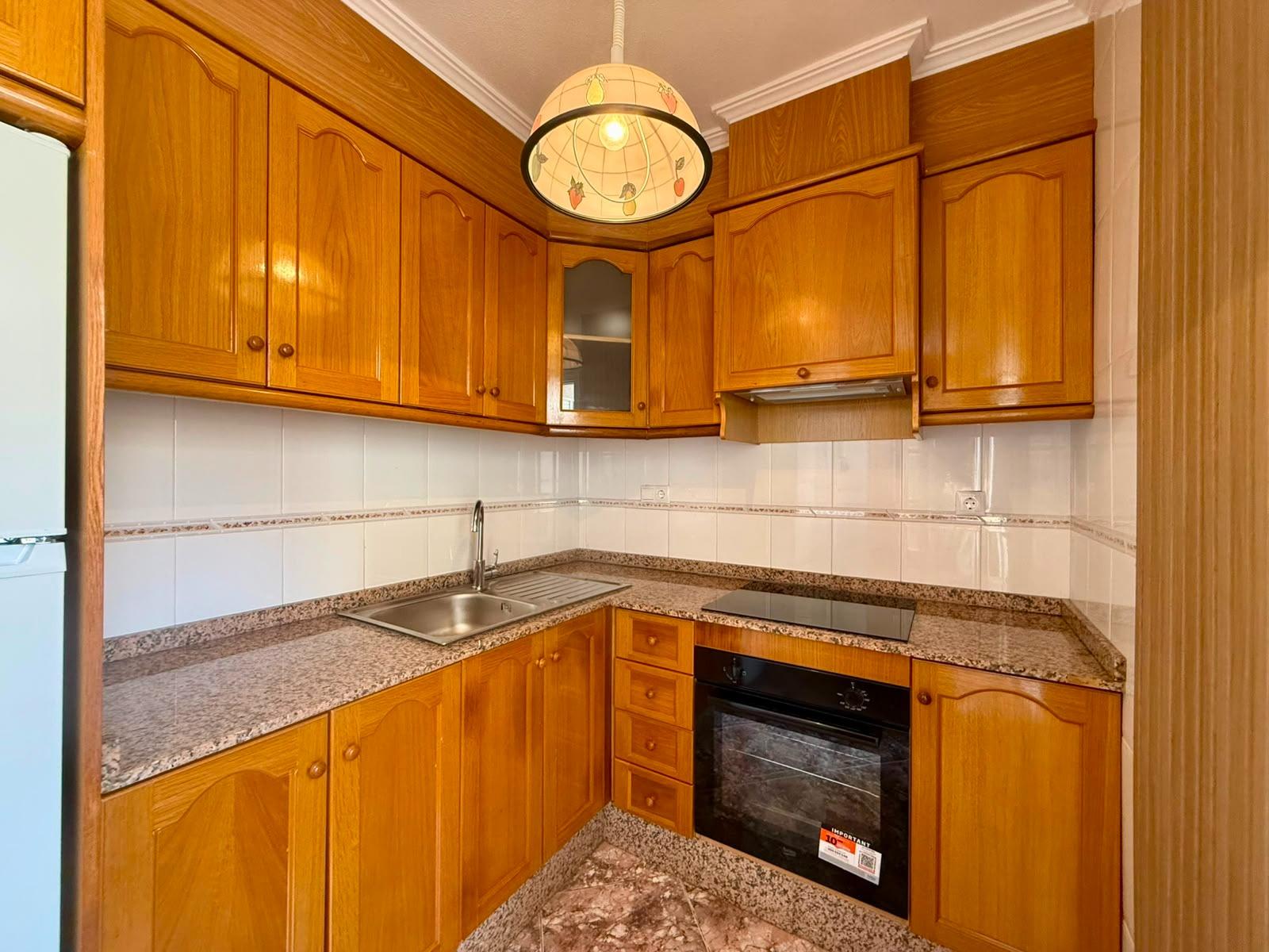 For sale - 2 Bedroom 2 Bathroom Apartment in Torrevieja - Playa Del Cura  - Alicante