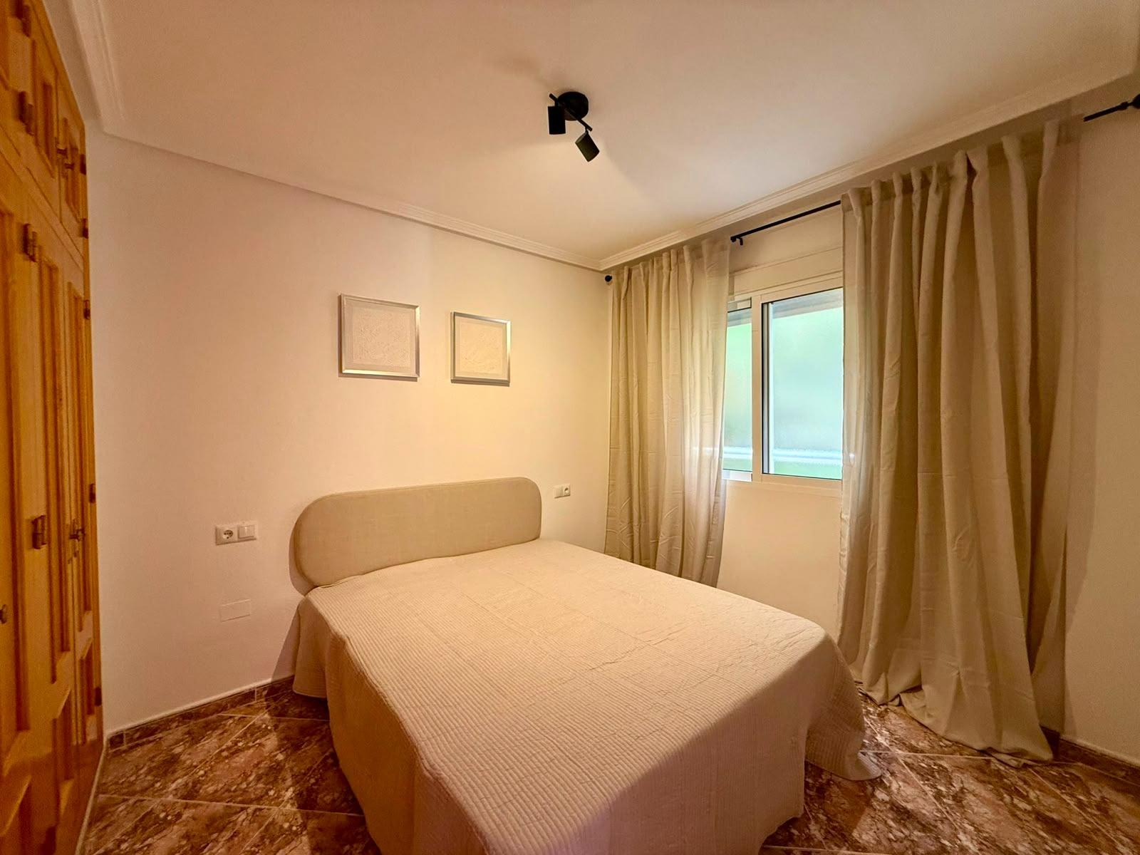 For sale - 2 Bedroom 2 Bathroom Apartment in Torrevieja - Playa Del Cura  - Alicante