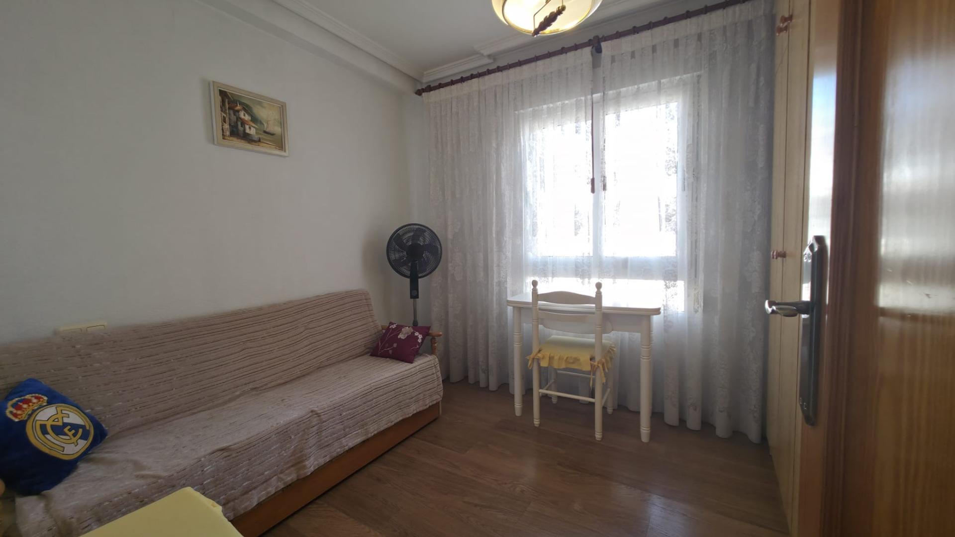 For sale - 3 Bedroom 2 Bathroom Apartment in Torrevieja - Acequion  - Alicante