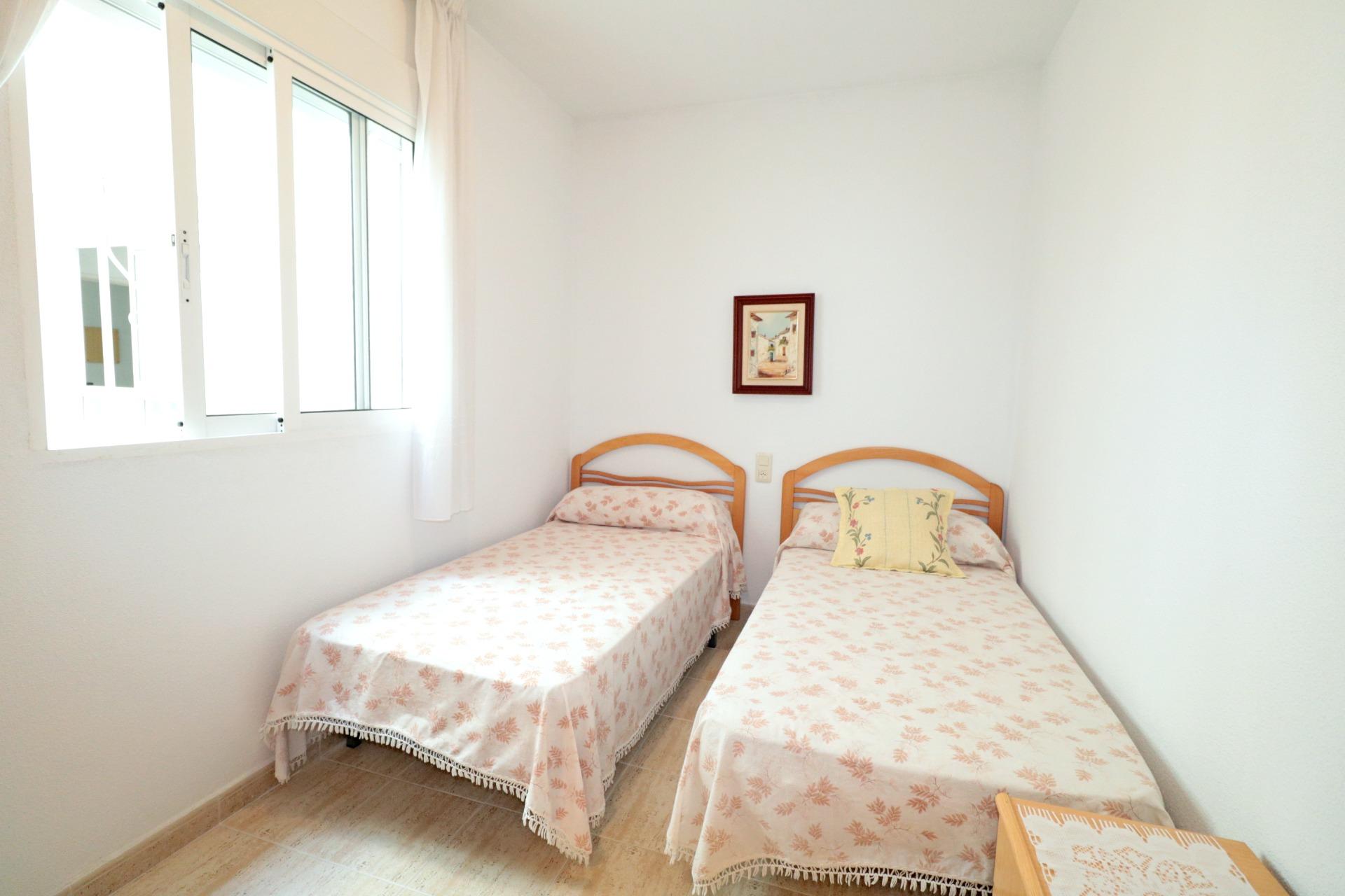 For sale - 2 Bedroom 1 Bathroom Apartment in Torrevieja - Acequion  - Alicante