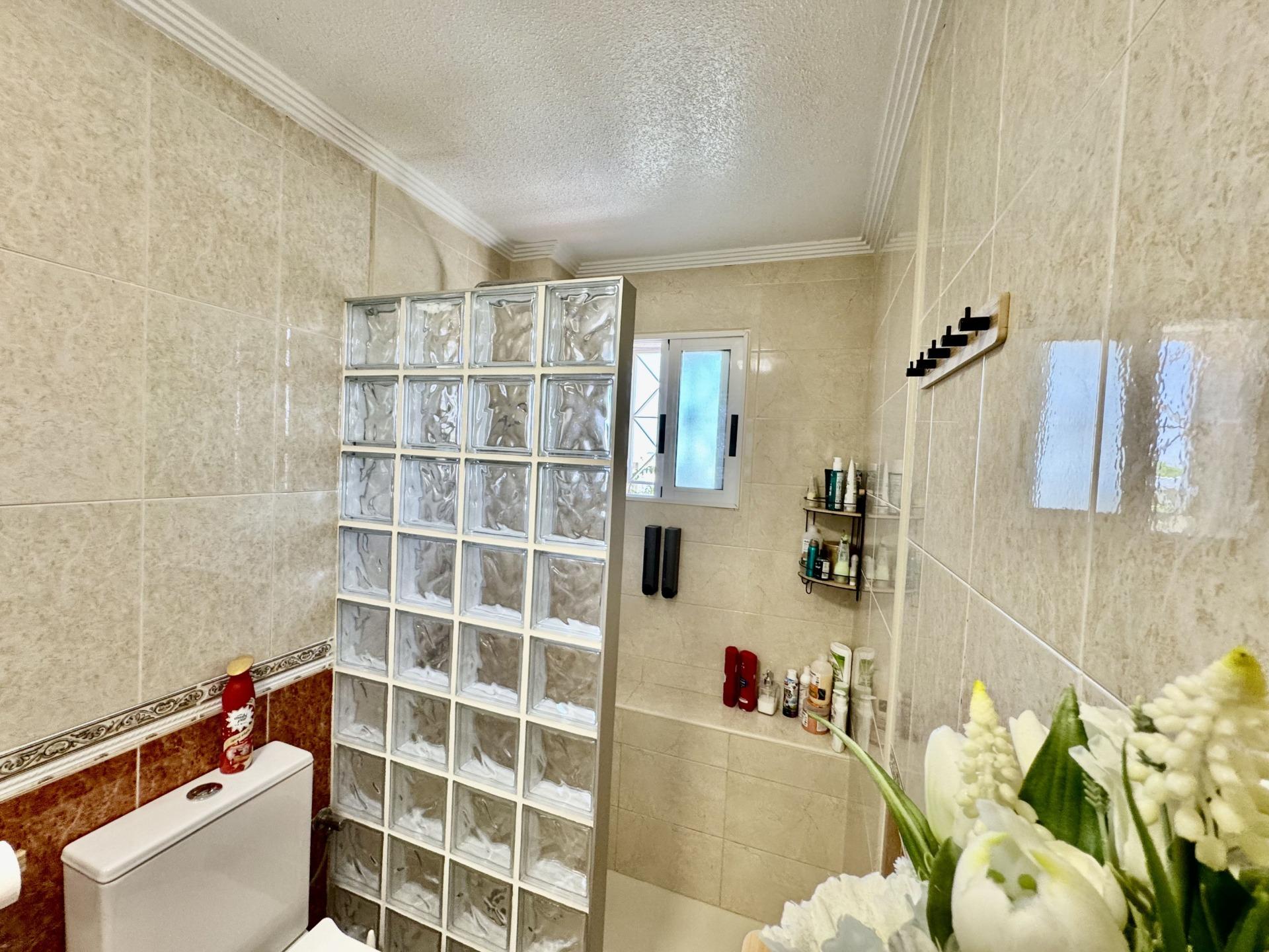 For sale - 2 Bedroom 1 Bathroom Town House in Torrevieja - La Siesta - El Salado - Torreta  - Alicante