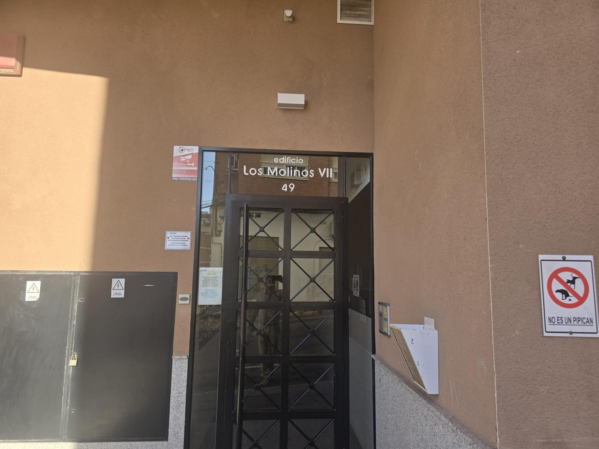 For sale - 2 Bedroom 2 Bathroom Apartment in Torrevieja - Centro  - Alicante