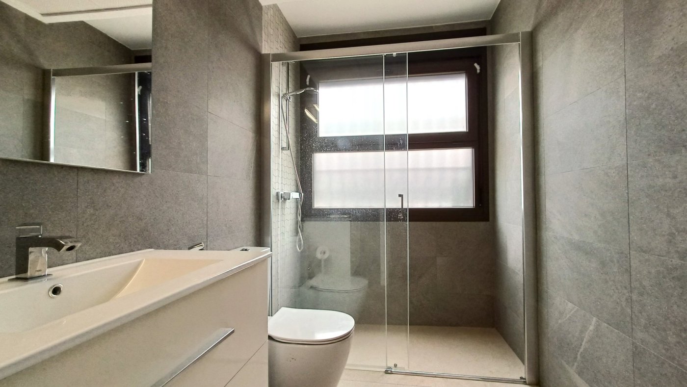 For sale - 3 Bedroom 2 Bathroom Villa in Vistabella Golf Entre Naranjos - Inland  - Alicante