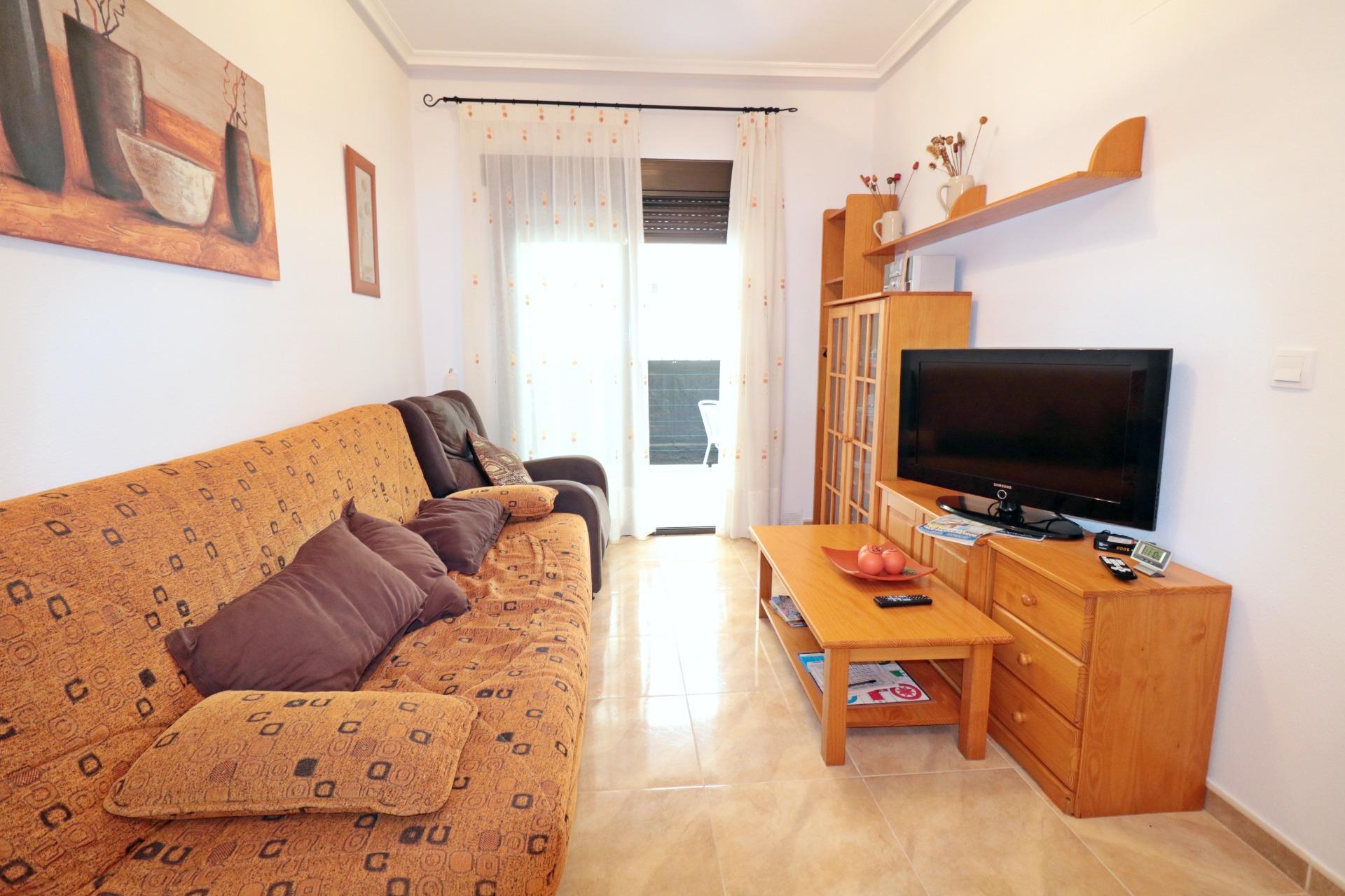 For sale - 2 Bedroom 1 Bathroom Apartment in Torrevieja - Acequion  - Alicante