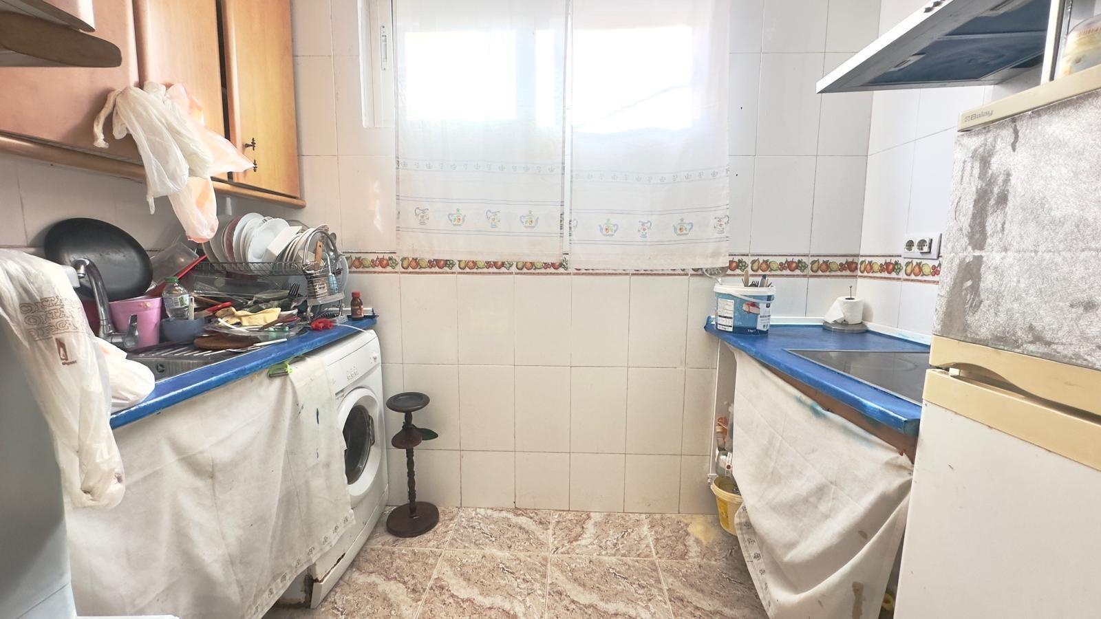 For sale - 2 Bedroom 1 Bathroom Penthouse in Torrevieja - Estacion De Autobuses  - Alicante