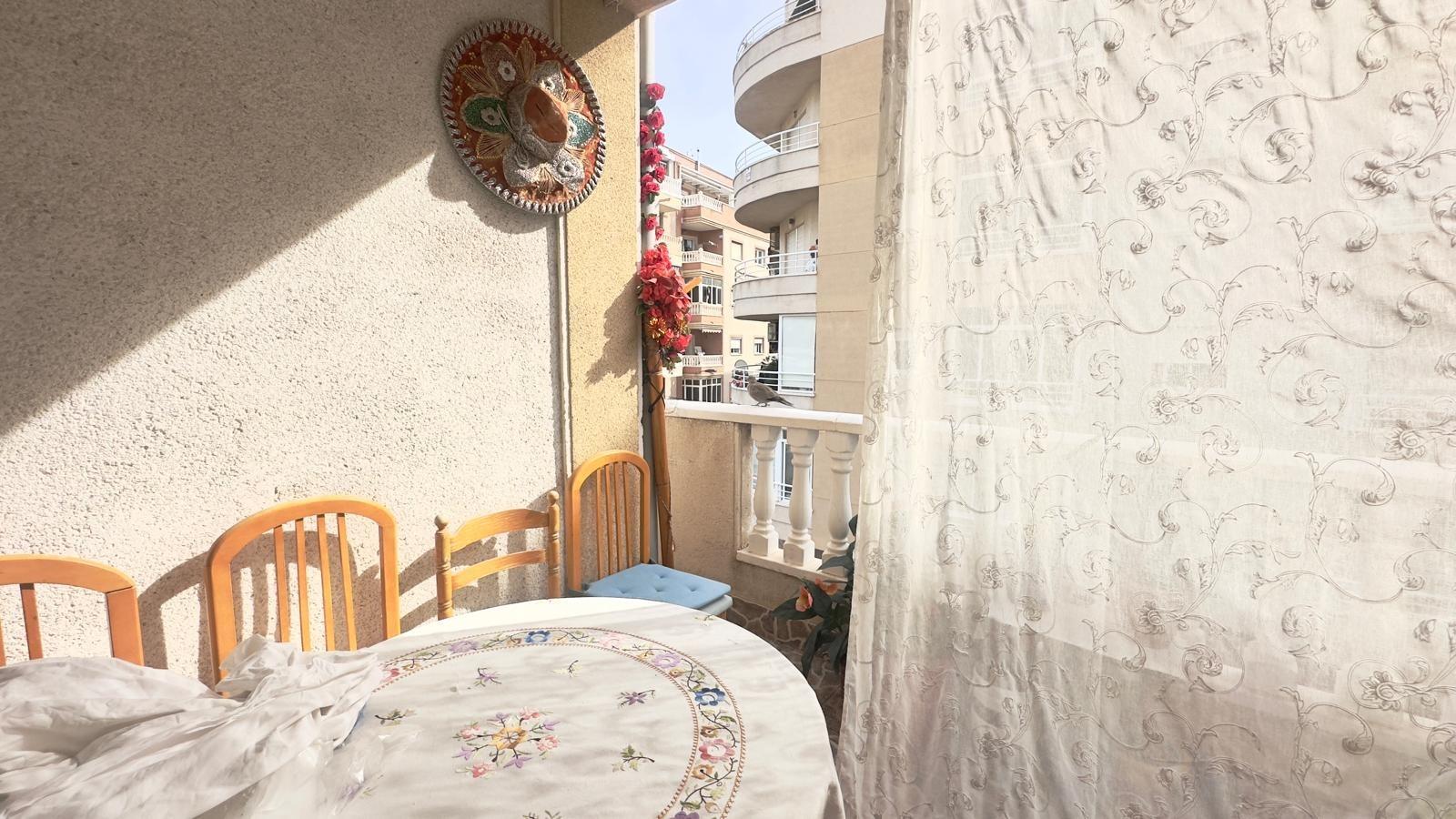 For sale - 2 Bedroom 1 Bathroom Penthouse in Torrevieja - Estacion De Autobuses  - Alicante