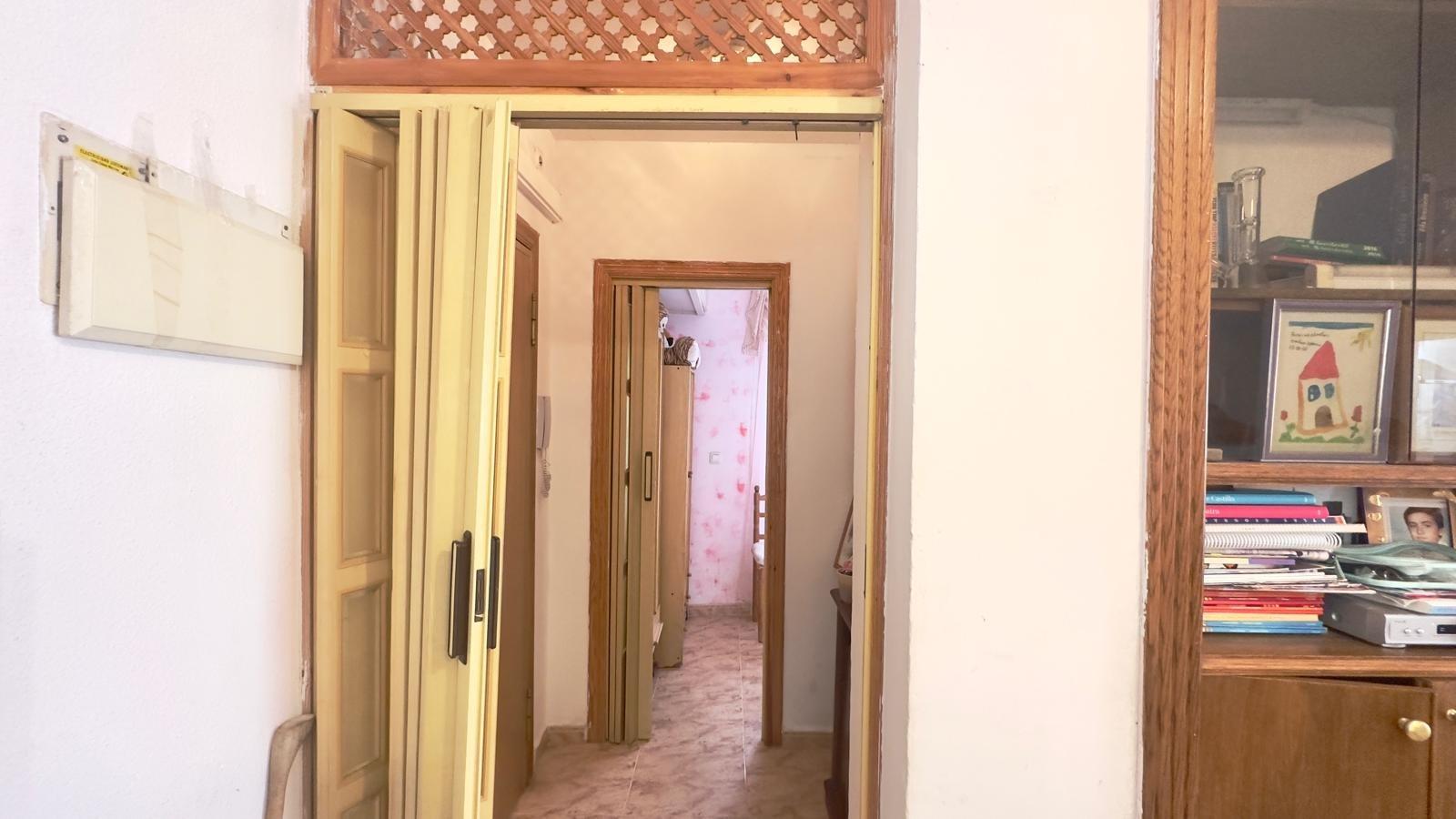 For sale - 2 Bedroom 1 Bathroom Penthouse in Torrevieja - Estacion De Autobuses  - Alicante