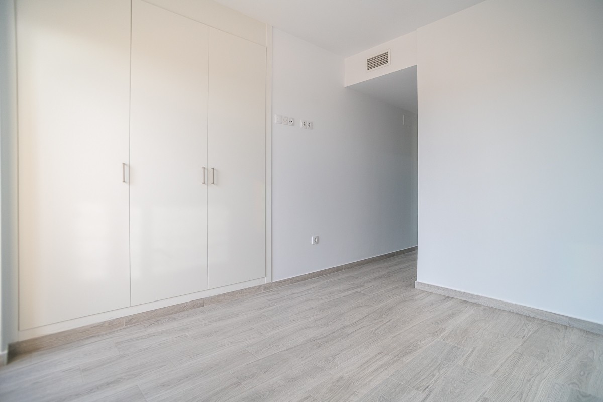 For sale - 3 Bedroom 2 Bathroom Apartment in Orihuela Costa - Costa Blanca  - Alicante