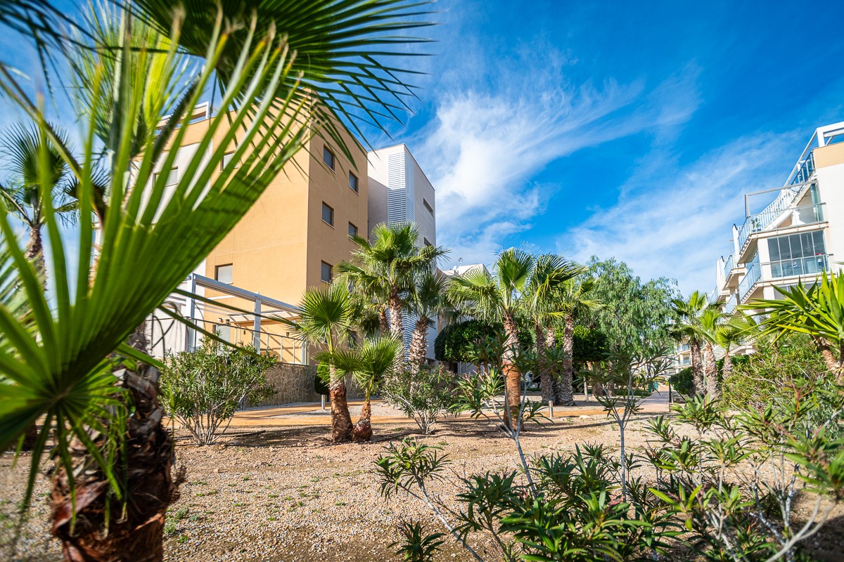 For sale - 3 Bedroom 2 Bathroom Apartment in Orihuela Costa - Costa Blanca  - Alicante