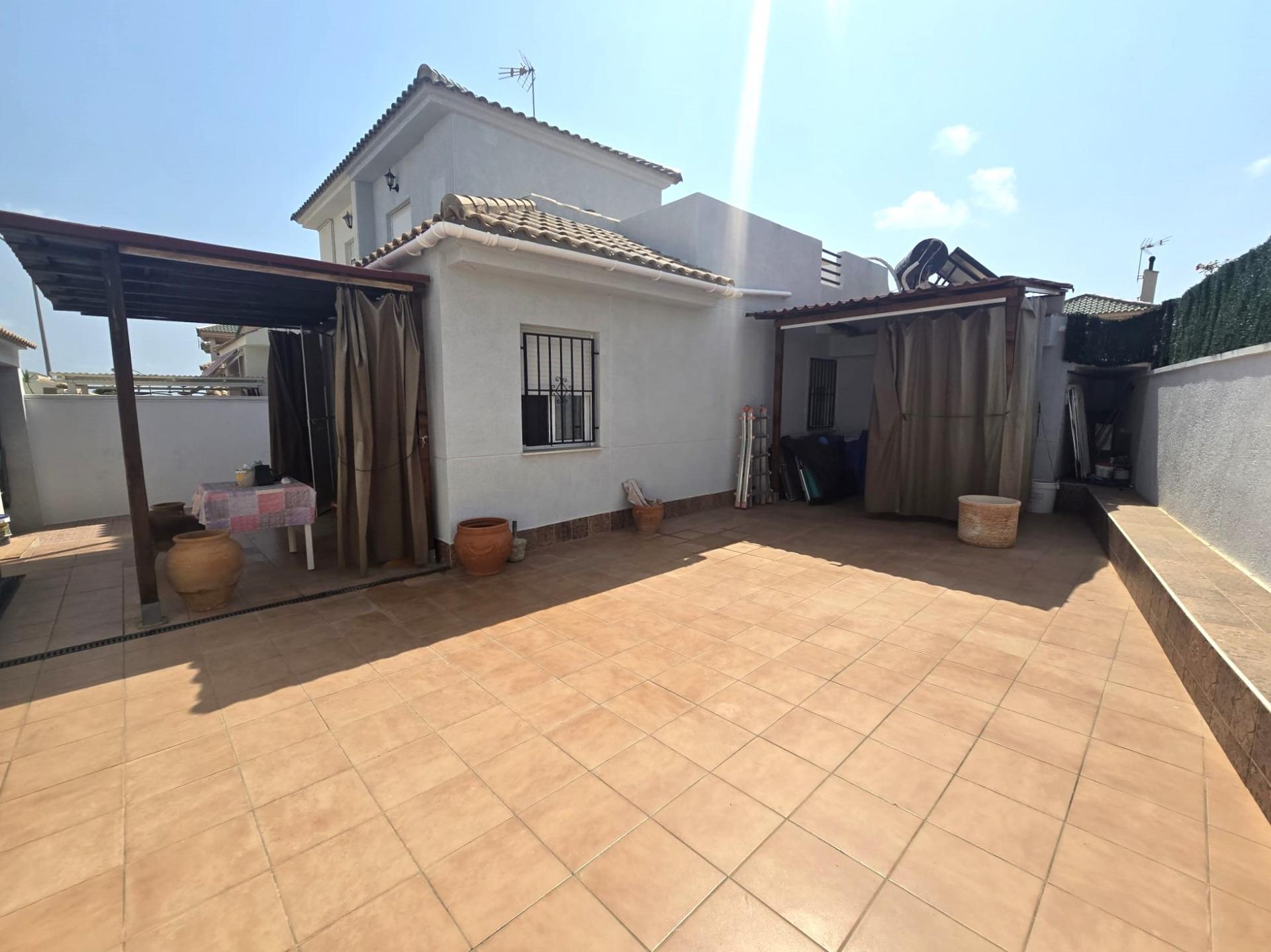 For sale - 3 Bedroom 1 Bathroom Town House in Torrevieja - Los Altos  - Alicante
