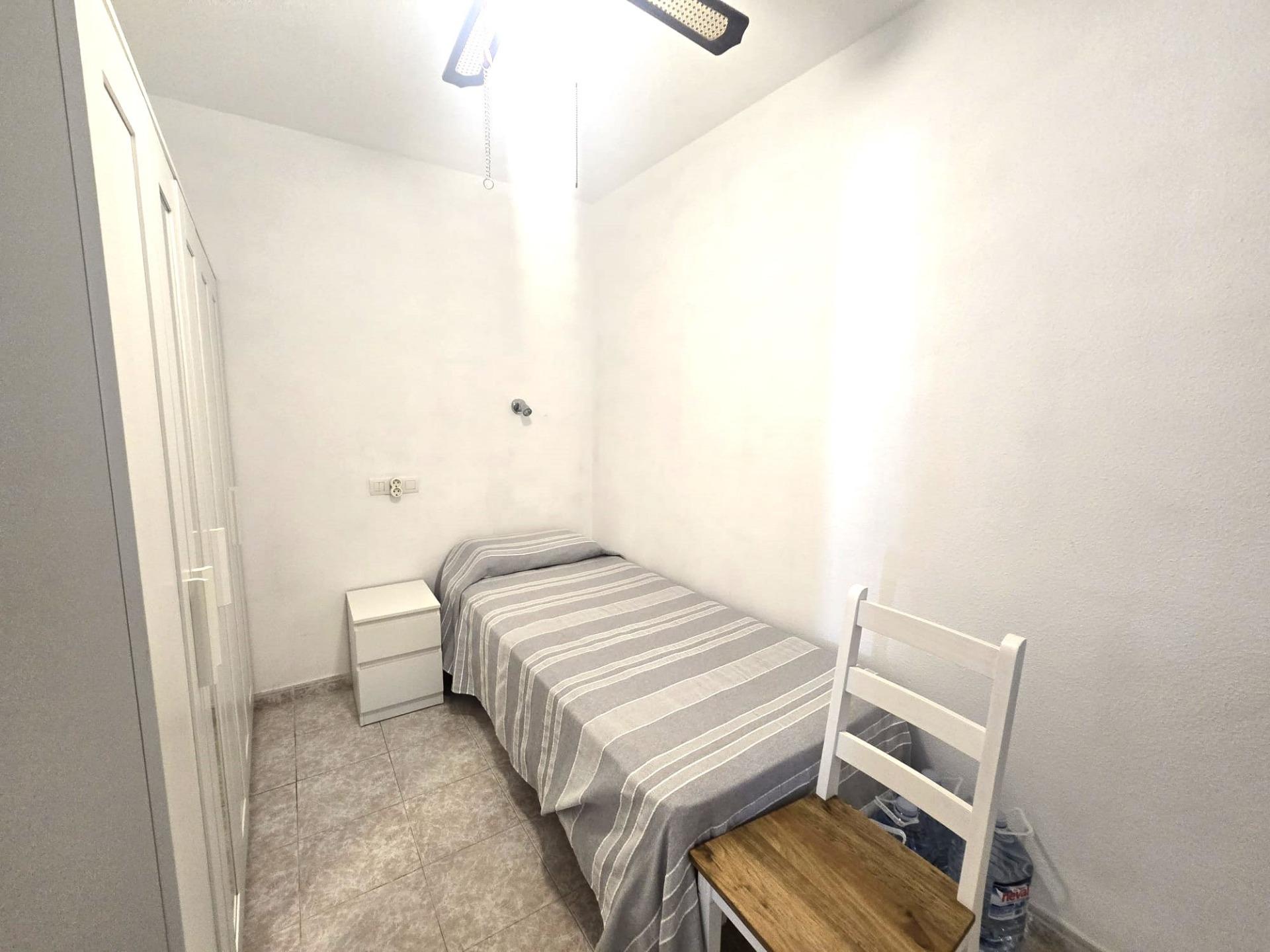 For sale - 3 Bedroom 1 Bathroom Town House in Torrevieja - Los Altos  - Alicante