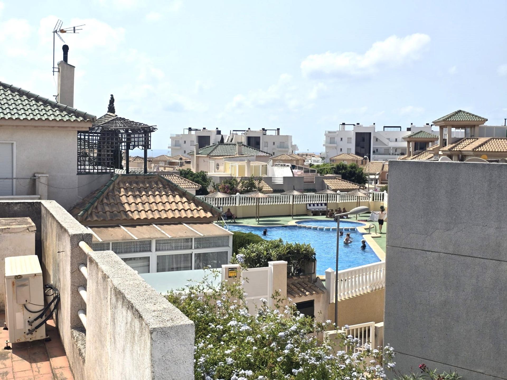For sale - 3 Bedroom 1 Bathroom Town House in Torrevieja - Los Altos  - Alicante