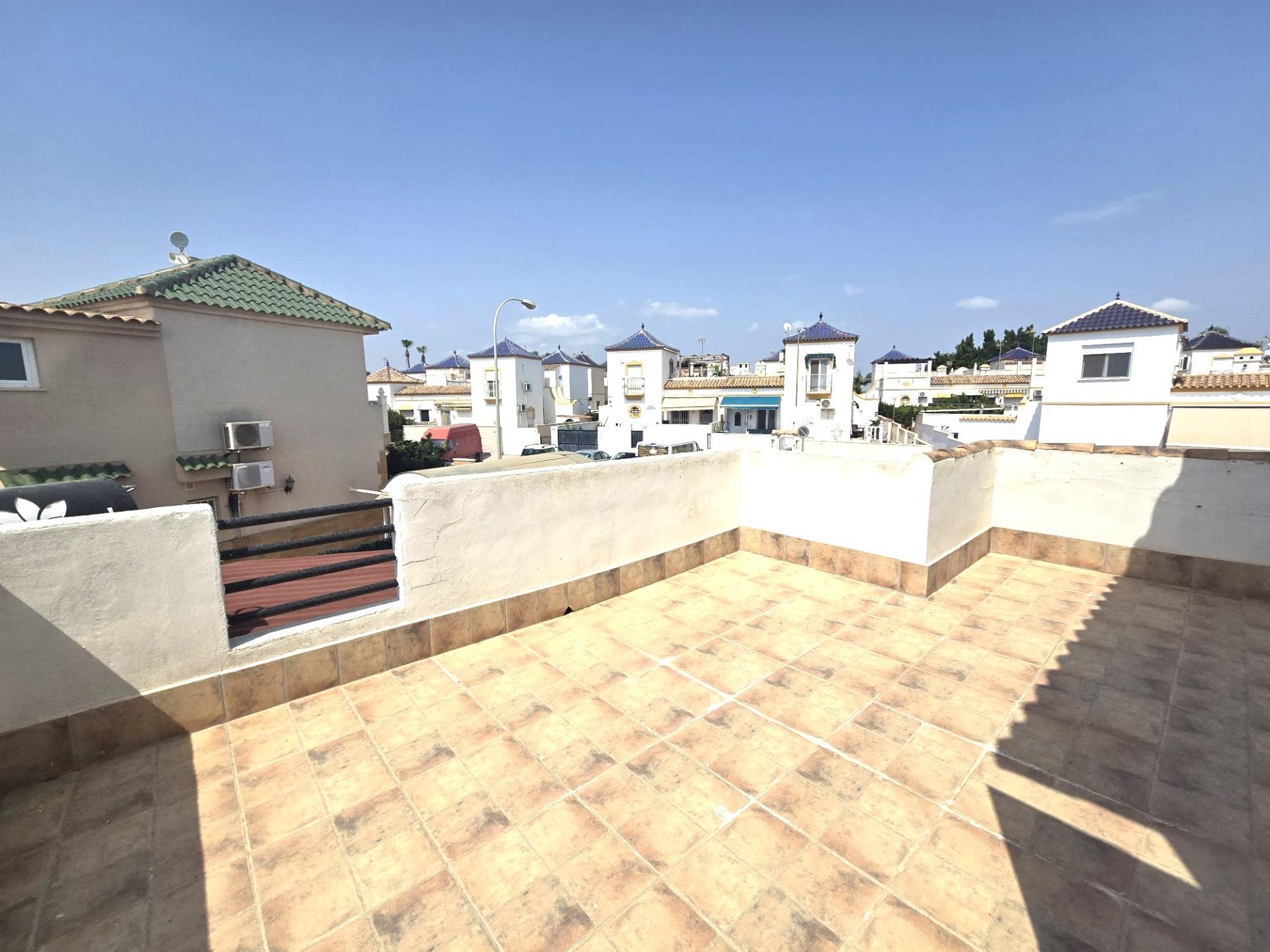 For sale - 3 Bedroom 1 Bathroom Town House in Torrevieja - Los Altos  - Alicante