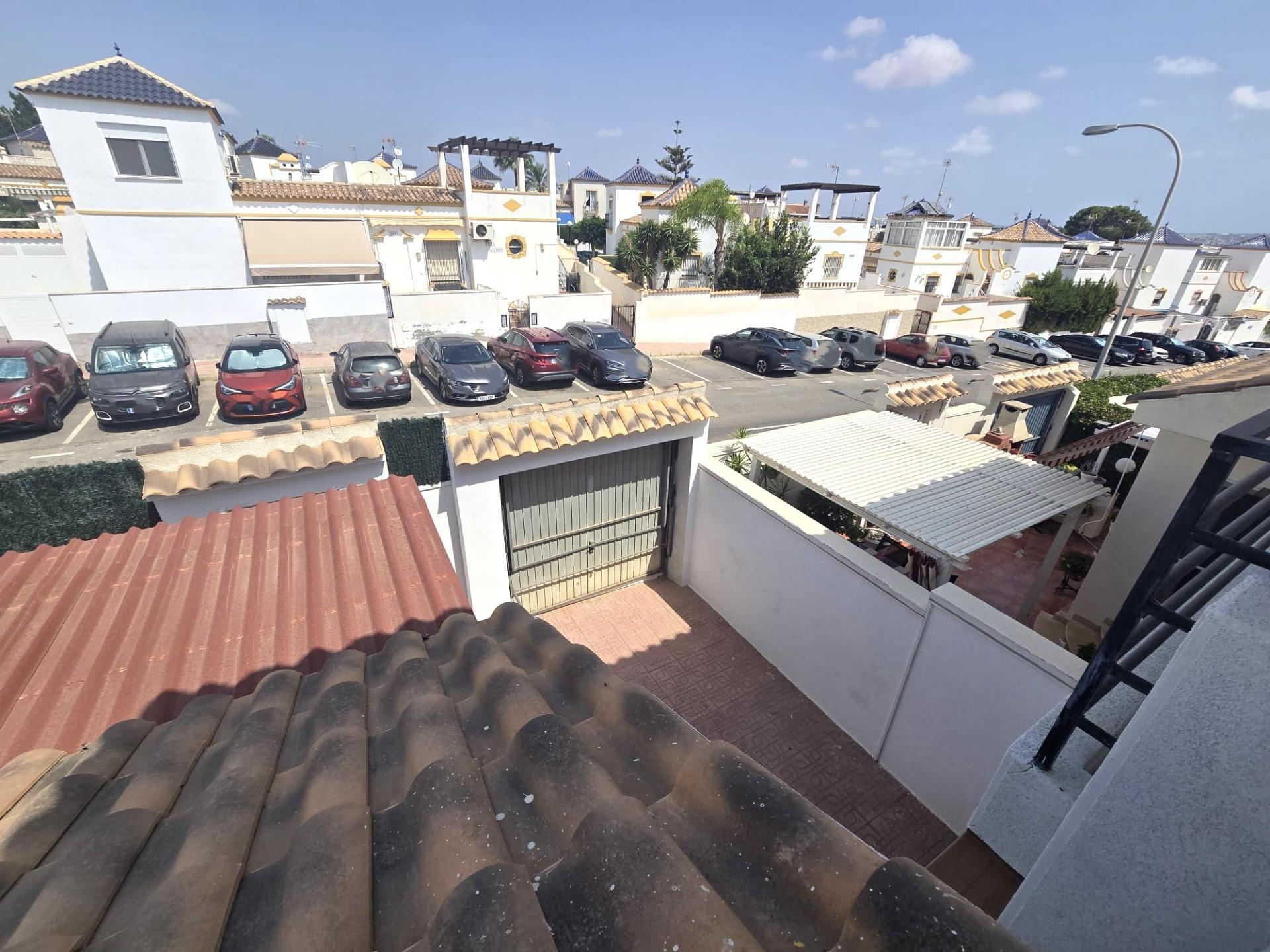 For sale - 3 Bedroom 1 Bathroom Town House in Torrevieja - Los Altos  - Alicante