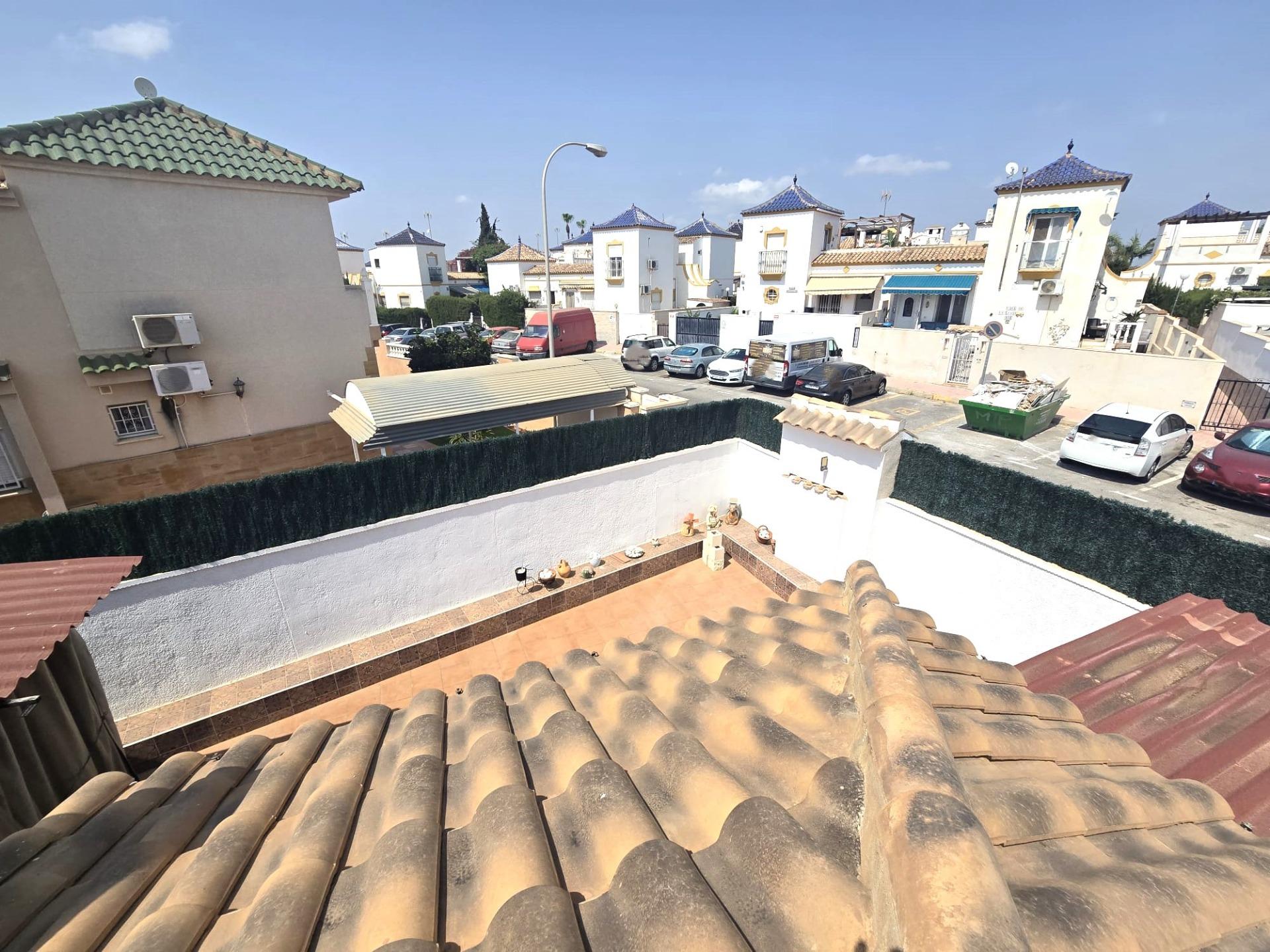 For sale - 3 Bedroom 1 Bathroom Town House in Torrevieja - Los Altos  - Alicante
