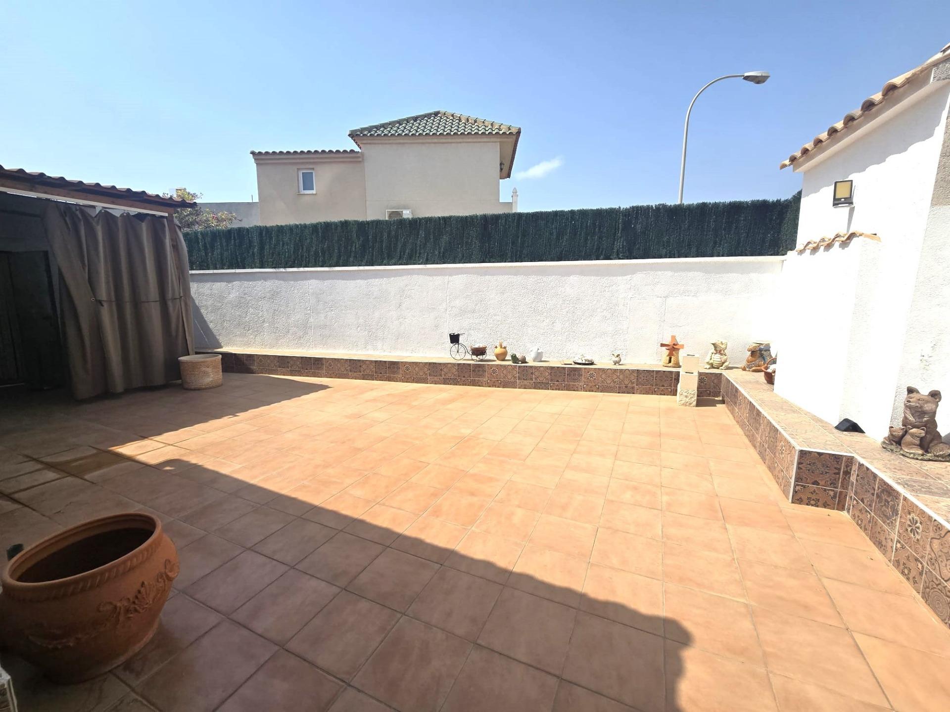 For sale - 3 Bedroom 1 Bathroom Town House in Torrevieja - Los Altos  - Alicante