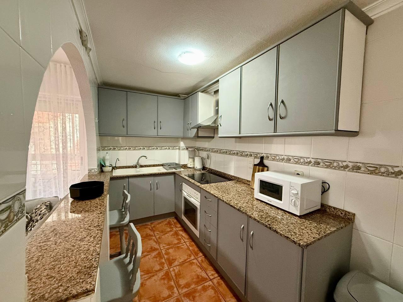 For sale - 2 Bedroom 2 Bathroom Apartment in Torrevieja - Playa Del Cura  - Alicante