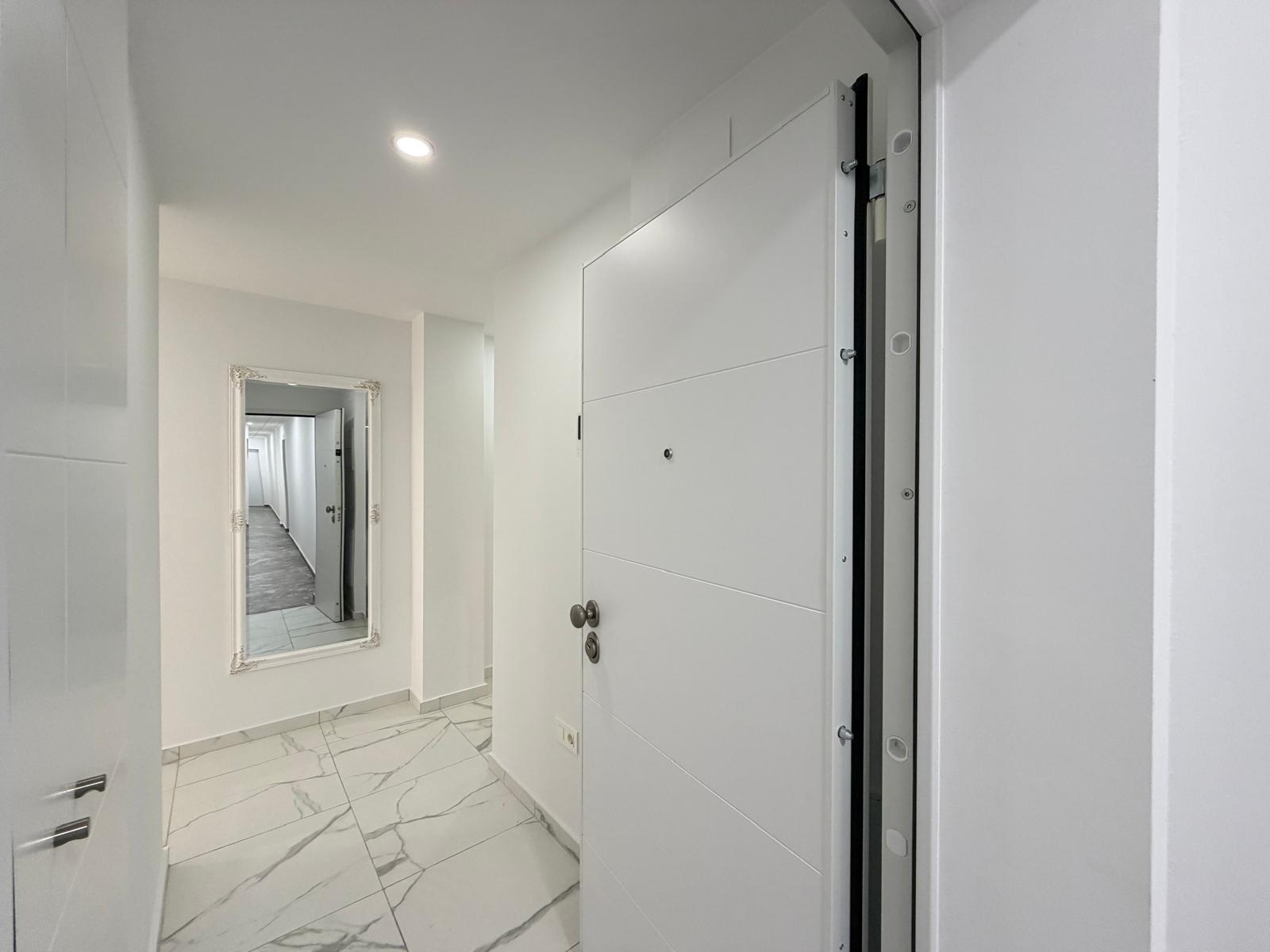 For sale - 2 Bedroom 2 Bathroom Apartment in Torrevieja - Estacion De Autobuses  - Alicante