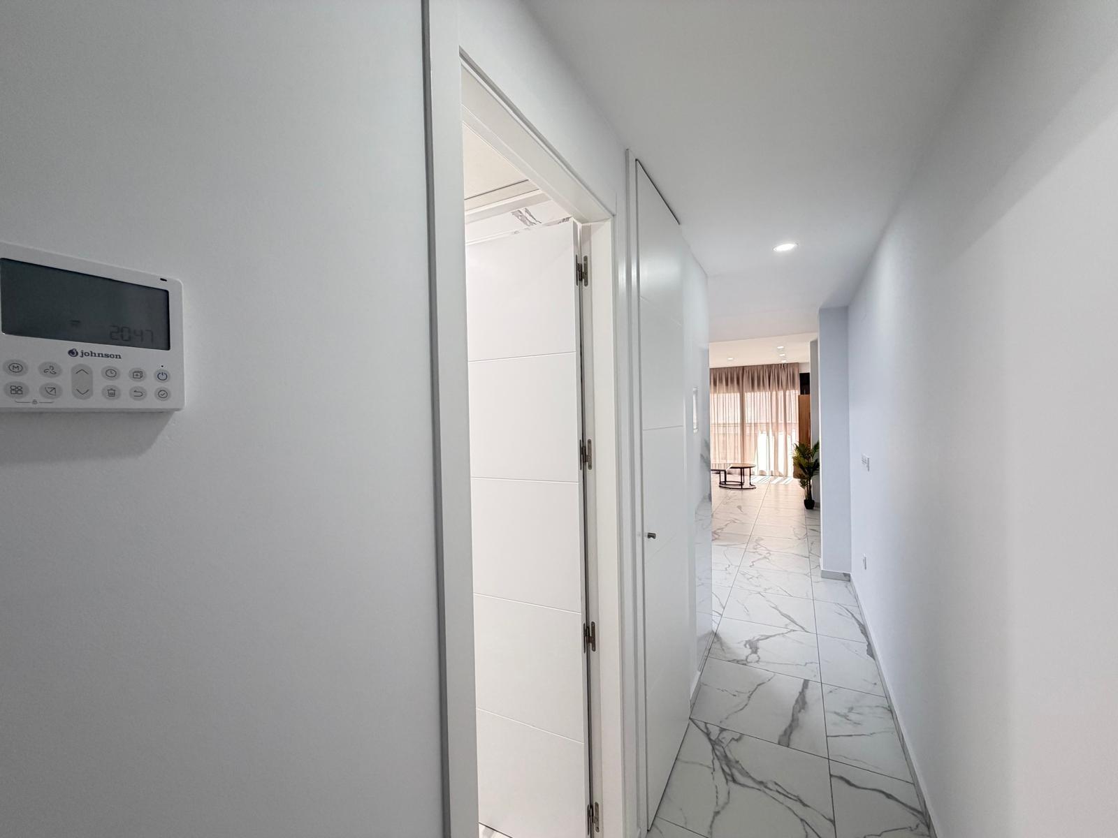 For sale - 2 Bedroom 2 Bathroom Apartment in Torrevieja - Estacion De Autobuses  - Alicante