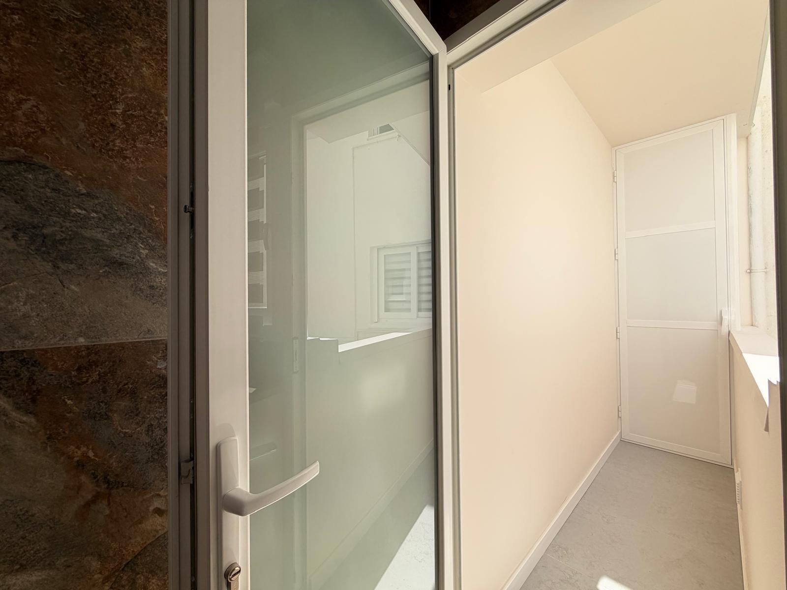 For sale - 3 Bedroom 2 Bathroom Apartment in Torrevieja - Torrevieja  - Alicante