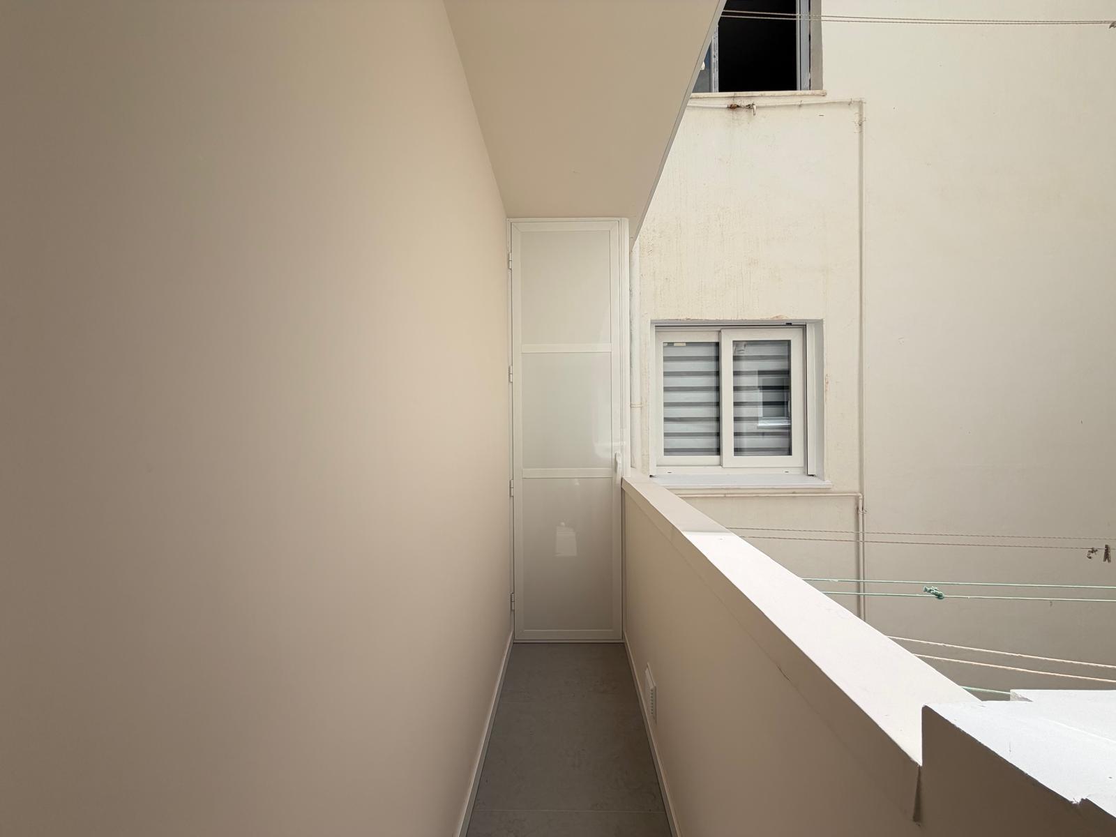 For sale - 3 Bedroom 2 Bathroom Apartment in Torrevieja - Torrevieja  - Alicante