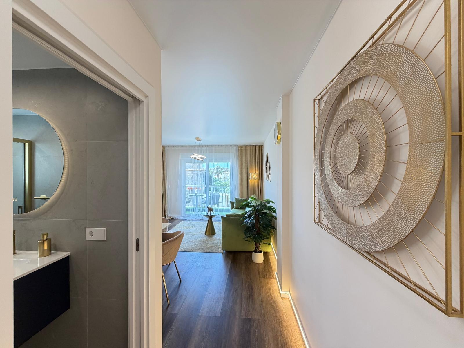 For sale - 3 Bedroom 2 Bathroom Apartment in Torrevieja - Torrevieja  - Alicante